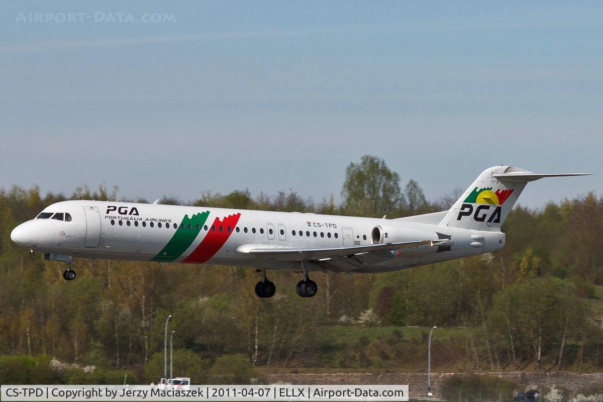 CS-TPD, 1991 Fokker 100 (F-28-0100) C/N 11317, CS-TPD_
Fokker 100 (F28-0100