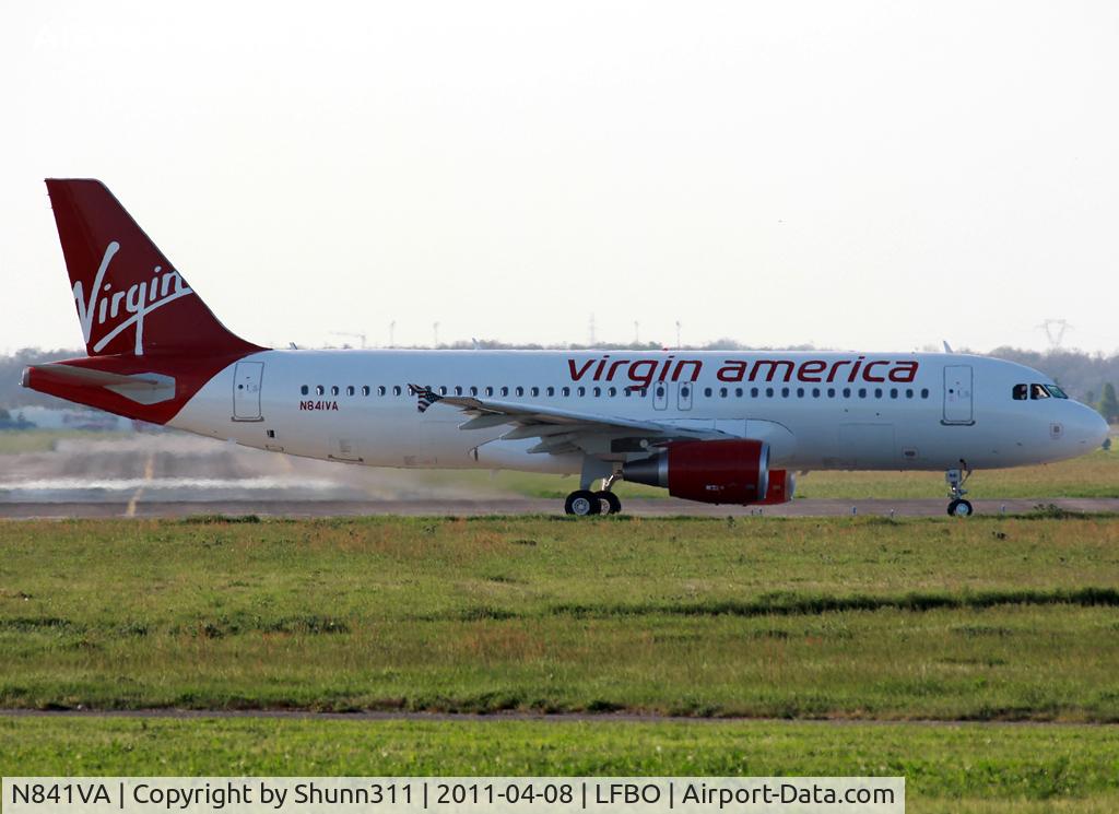N841VA, 2011 Airbus A320-214 C/N 4655, Delivery day...
