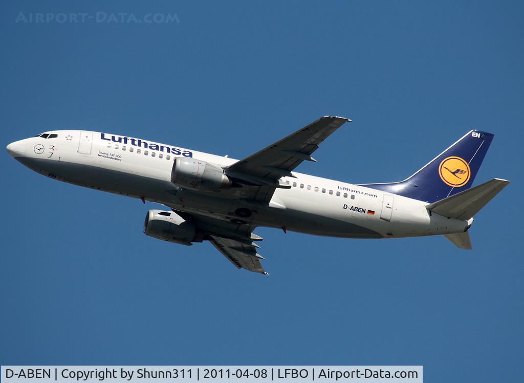 D-ABEN, 1991 Boeing 737-330 C/N 26428, Taking off rwy 32R