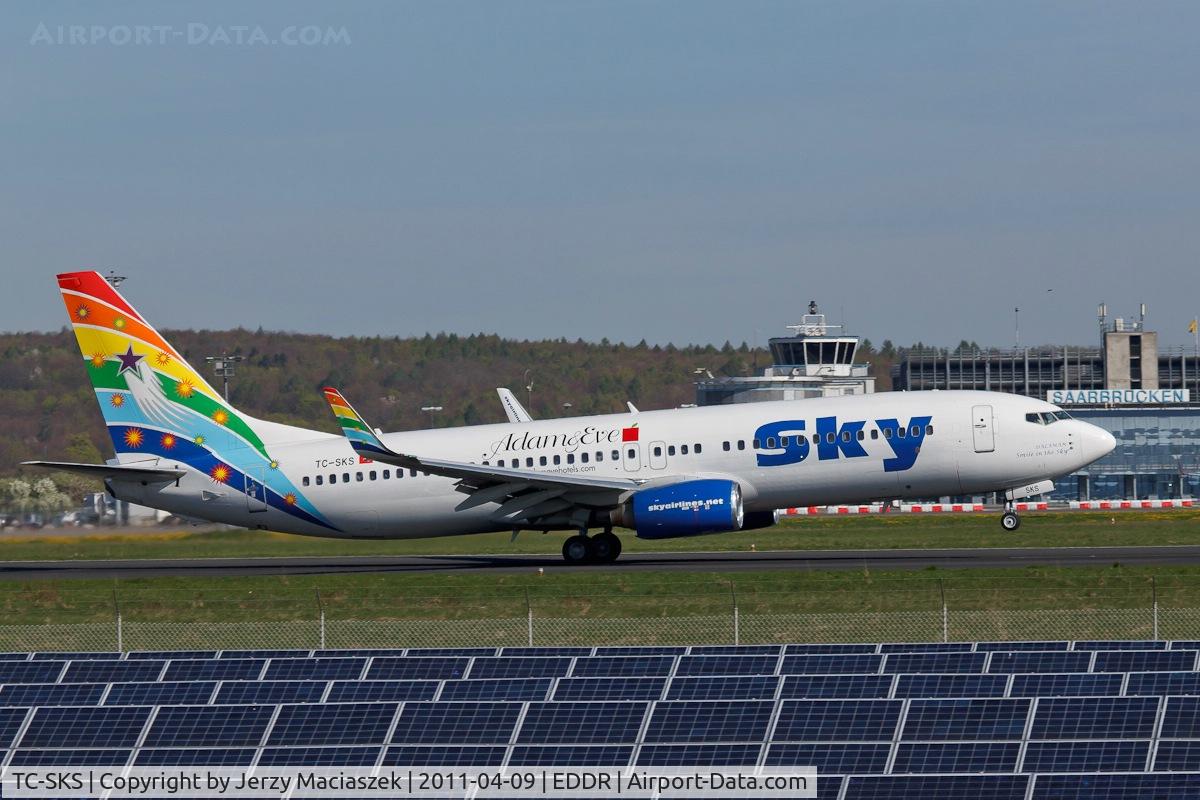 TC-SKS, 2001 Boeing 737-83N C/N 32348, TC-SKS_
BOEING 737-83N/W