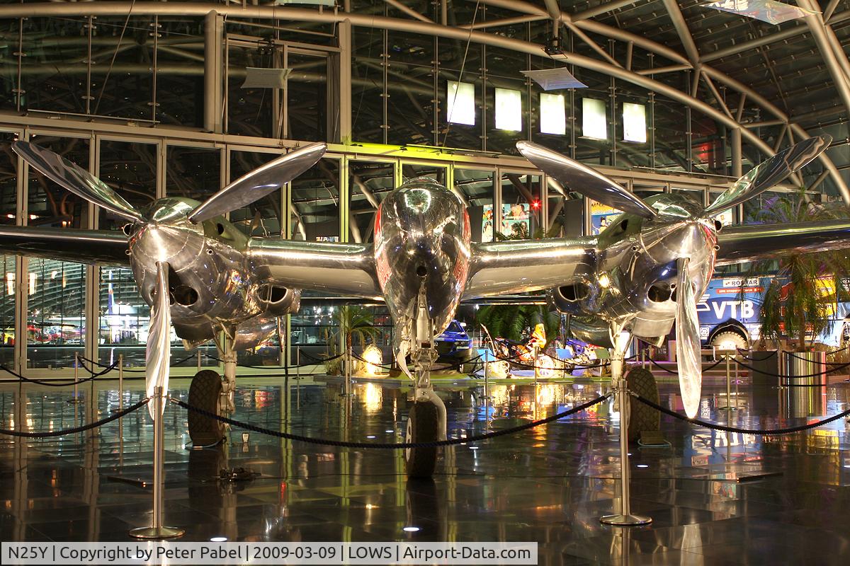 N25Y, 1944 Lockheed P-38L-5LO Lightning C/N AF44-53254, Hangar 7