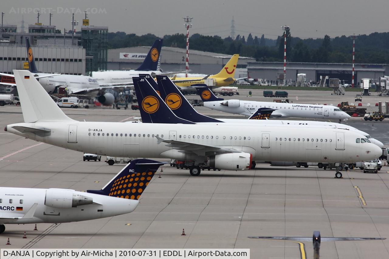D-ANJA, 2009 Airbus A321-231 C/N 4044, Blue Wings