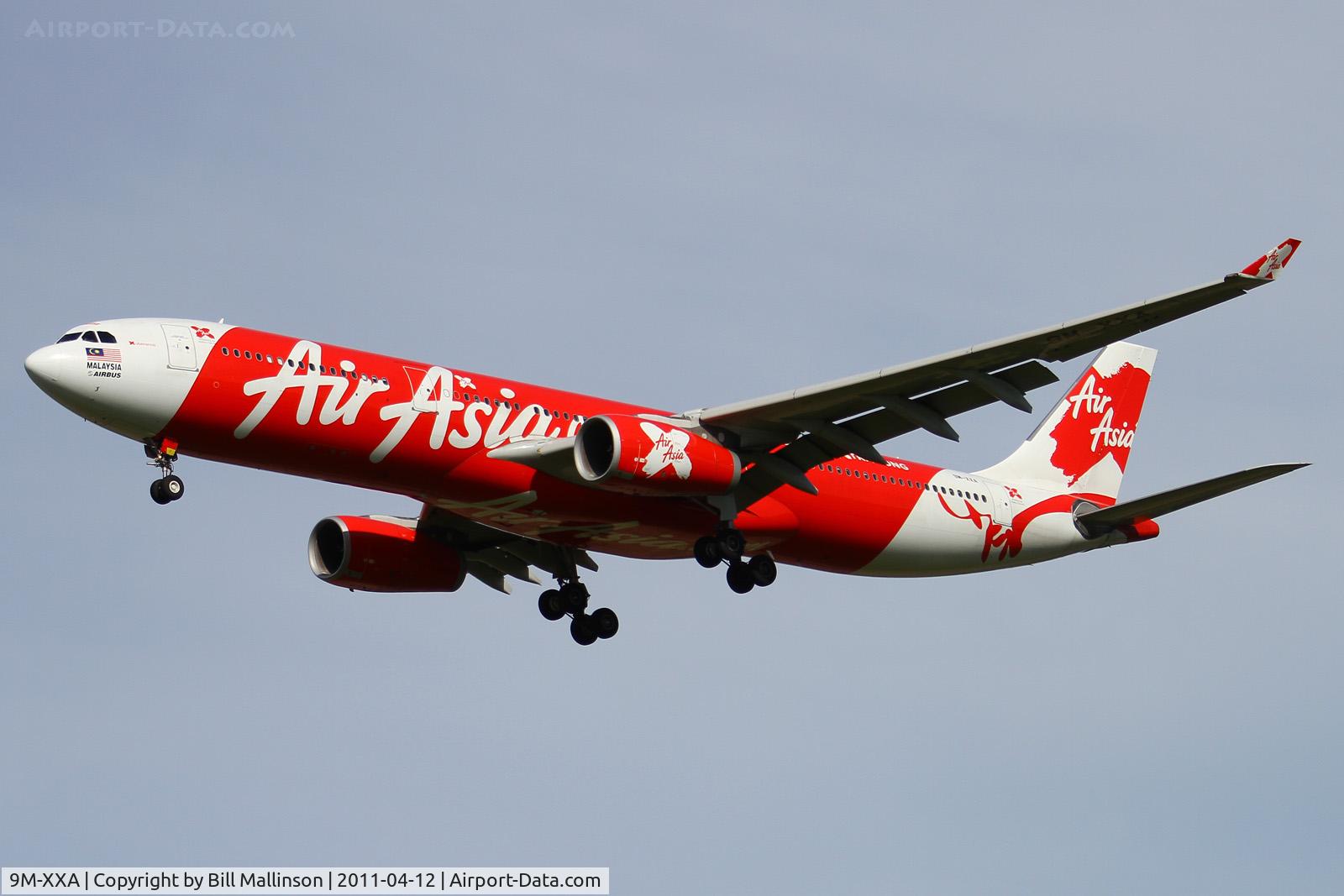 9M-XXA, 2008 Airbus A330-343X C/N 952, finals to 02