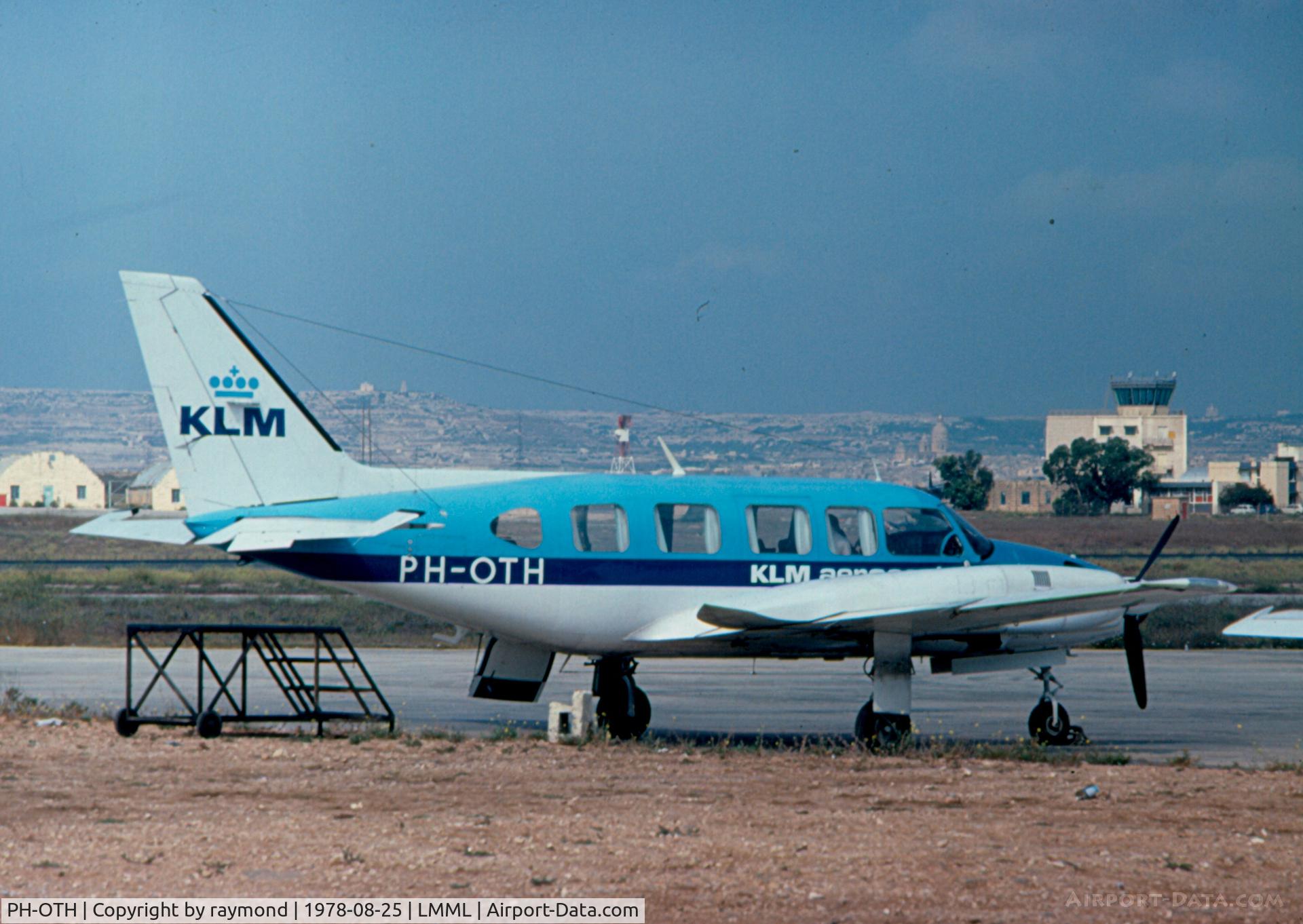 PH-OTH, 1975 Piper PA-31-350 Chieftain C/N 31-7552075, PA-31 PH-OTH KLM Aerocarto