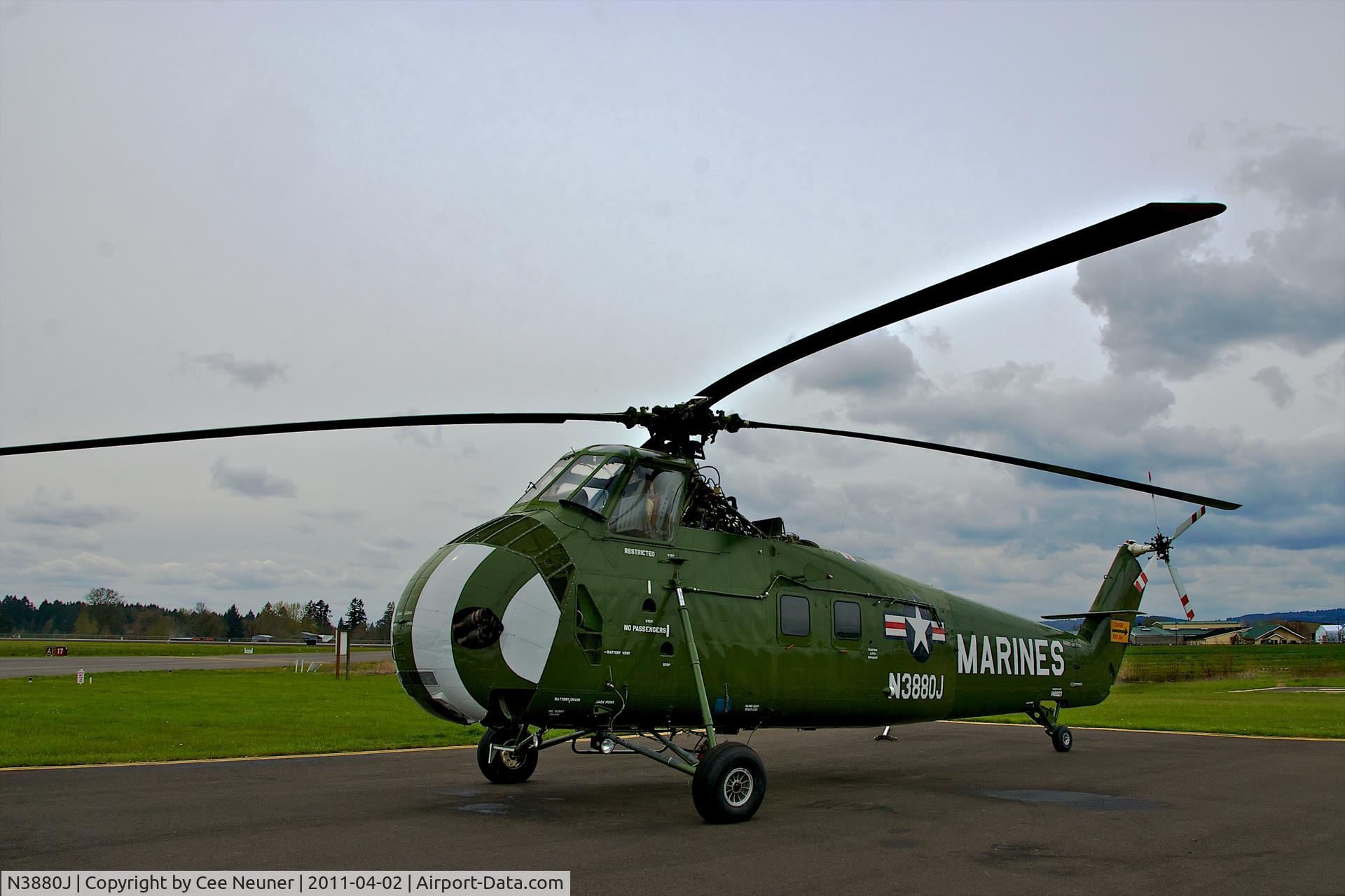 N3880J, Sikorsky UH-34D Seahorse C/N 148821, Photograph taken by Cee Neuner at the Aurora, Oregon, USA airport.  April 3, 2011.