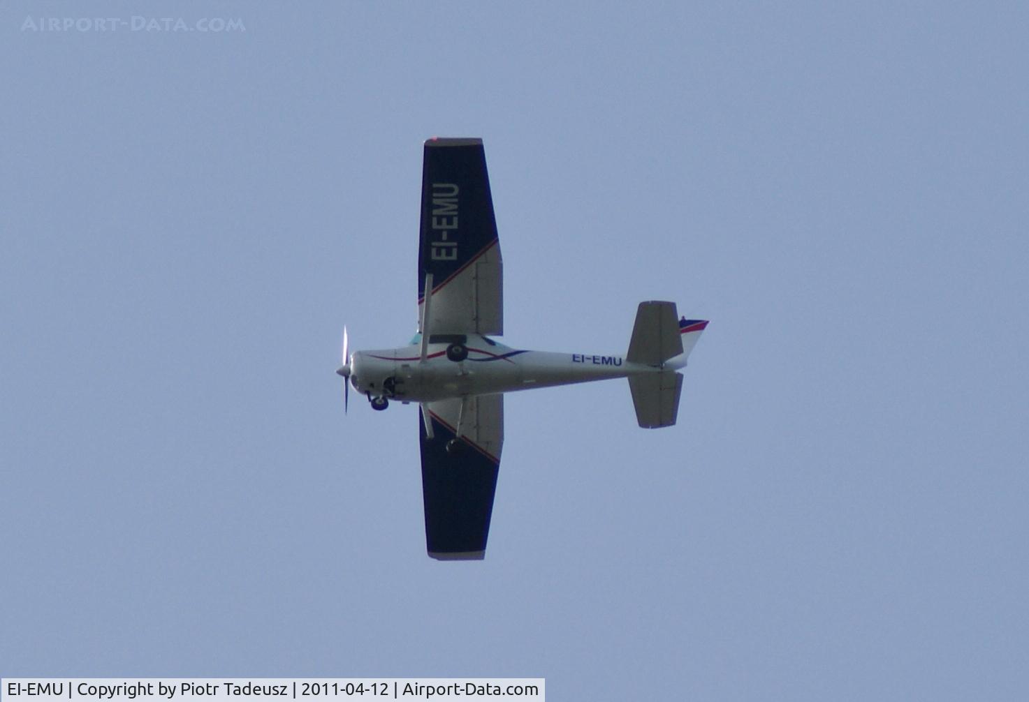 EI-EMU, 1981 Reims F152 C/N 1882, over Mallow, Ireland