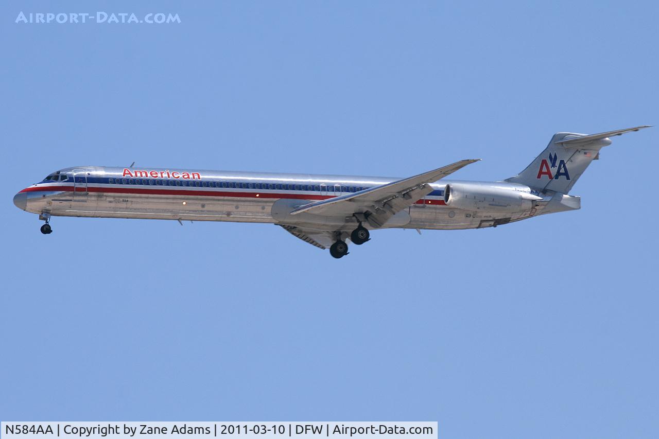N584AA, 1991 McDonnell Douglas MD-82 (DC-9-82) C/N 53247, American Airlines landing at DFW Airport.