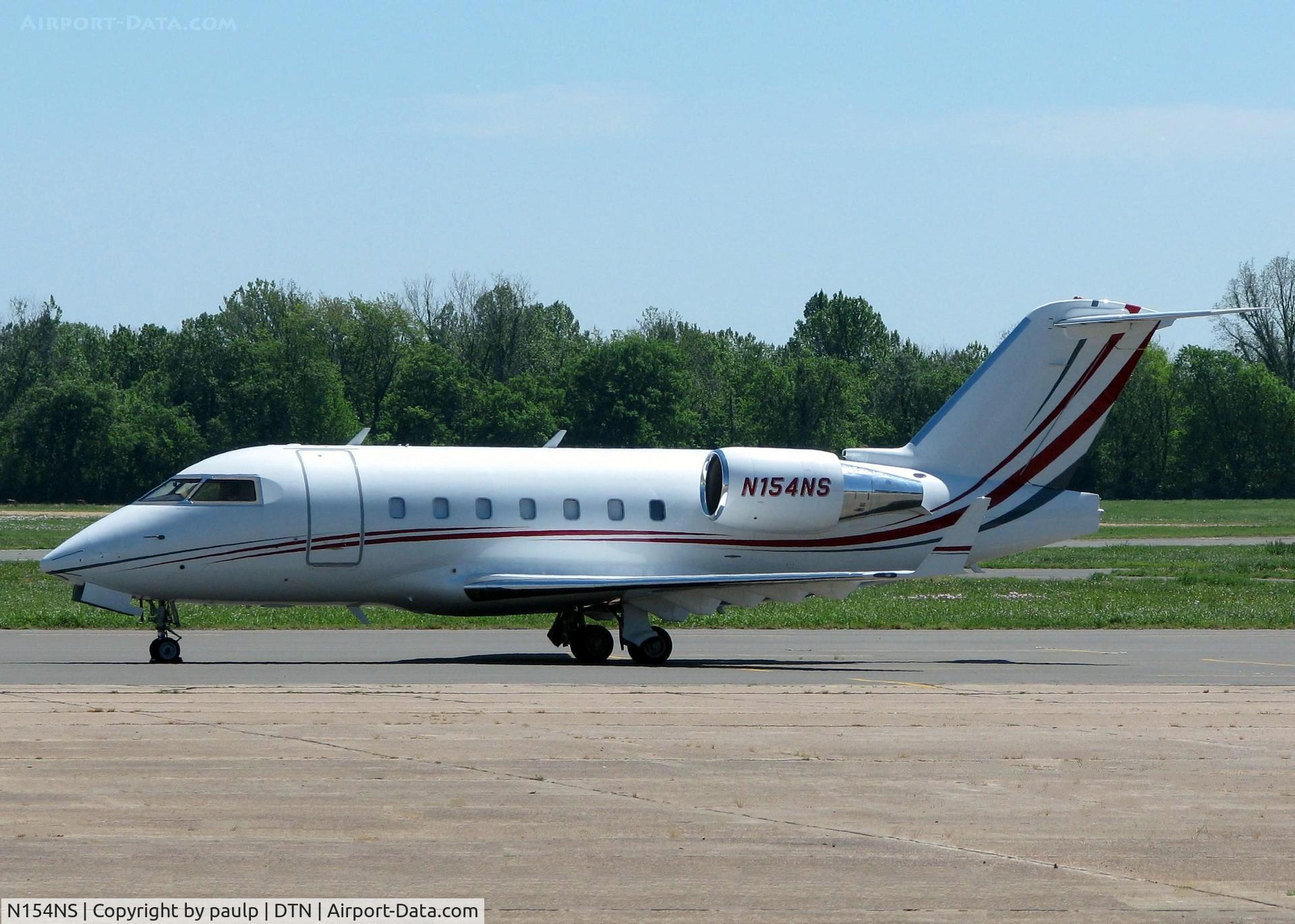 N154NS, 1994 Canadair Challenger 601-3R (CL-600-2B16) C/N 5169, At Downtown Shreveport.