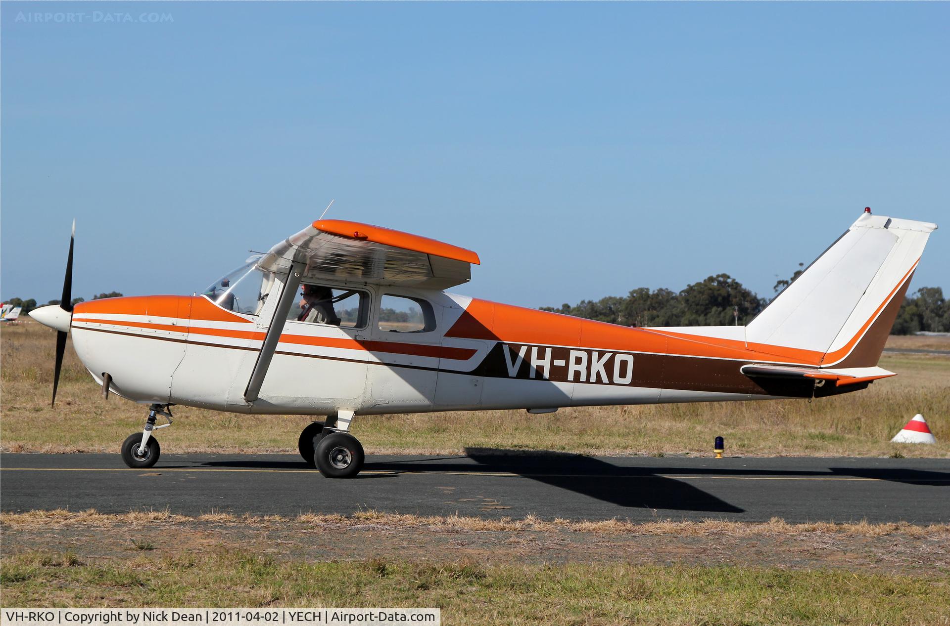 VH-RKO, 1960 Cessna 172B C/N 17247795, YECH AAAA National fly in 2011