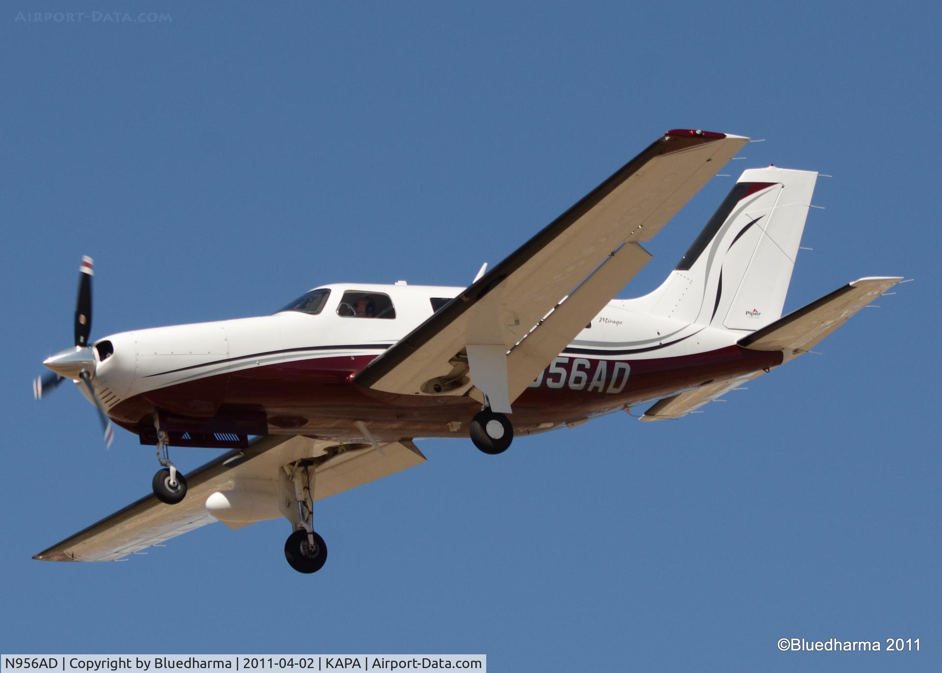 N956AD, 2006 Piper PA-46-350P Malibu Mirage C/N 4636385, 2006 New Piper PA46-350P (N956AD) on final approach.