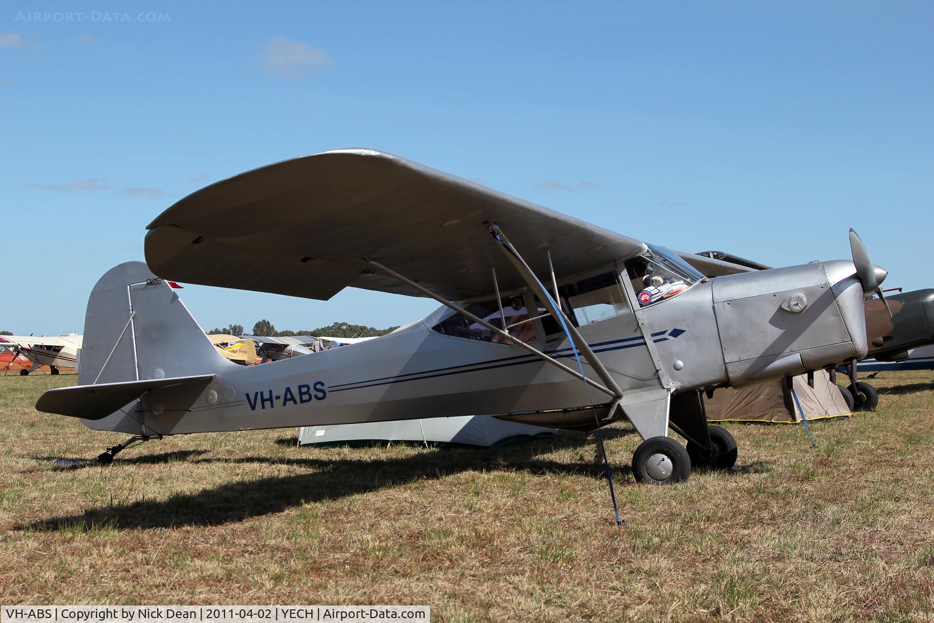 VH-ABS, 1951 Auster J-1B Aiglet C/N 2699, YECH AAAA National fly in 2011