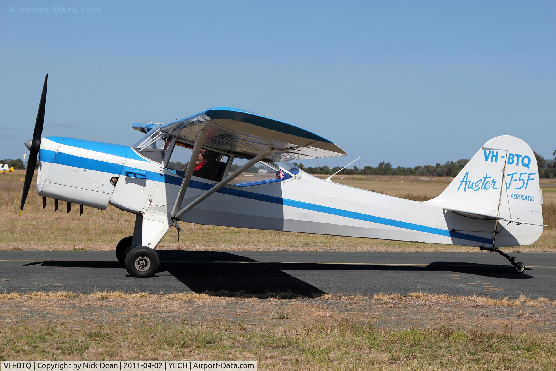 VH-BTQ, 1952 Auster J-5F Aiglet Trainer C/N 2768, YECH AAAA National fly in 2011