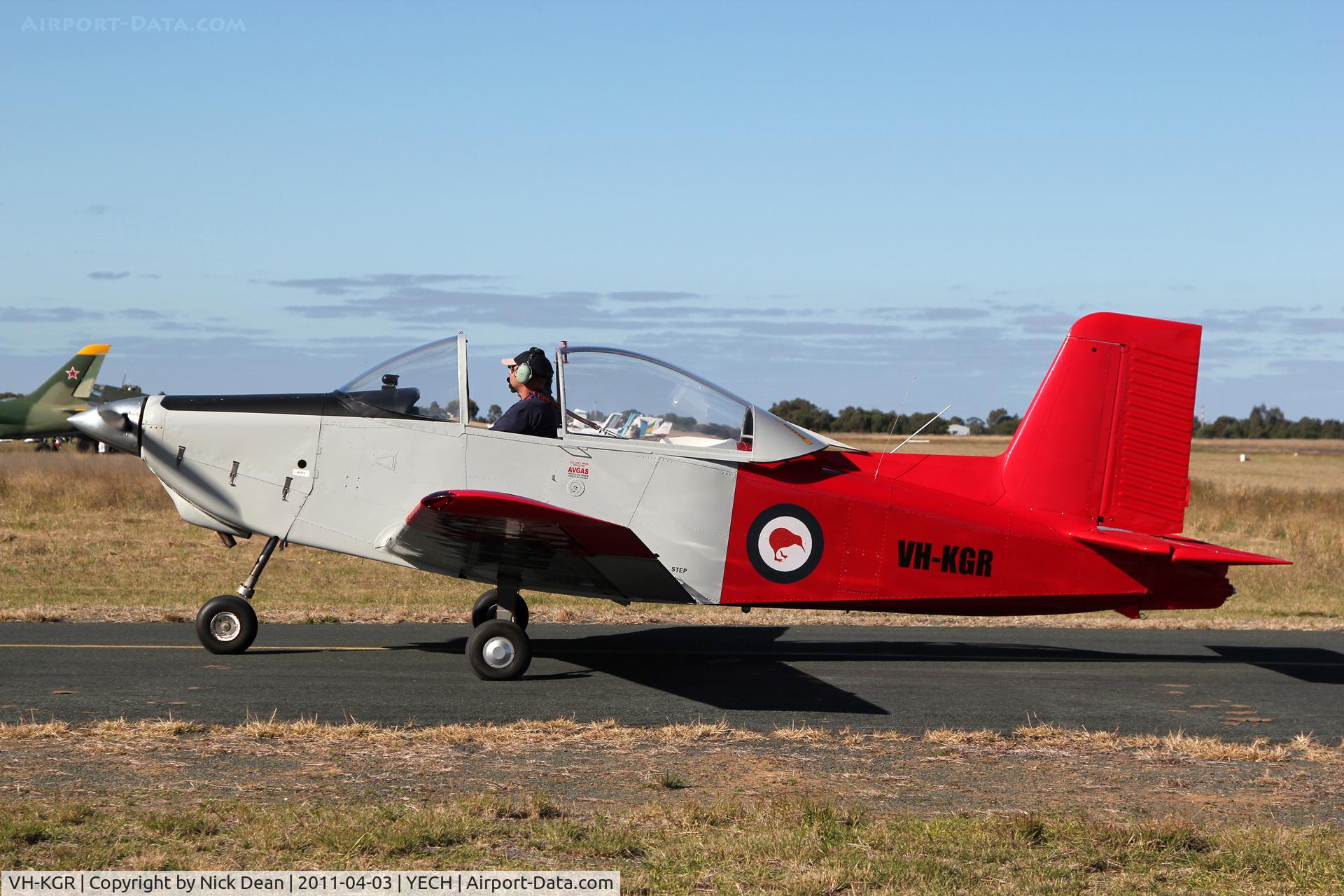 VH-KGR, 1965 Victa AIRTOURER 115 C/N 133, YECH AAAA National fly in 2011
