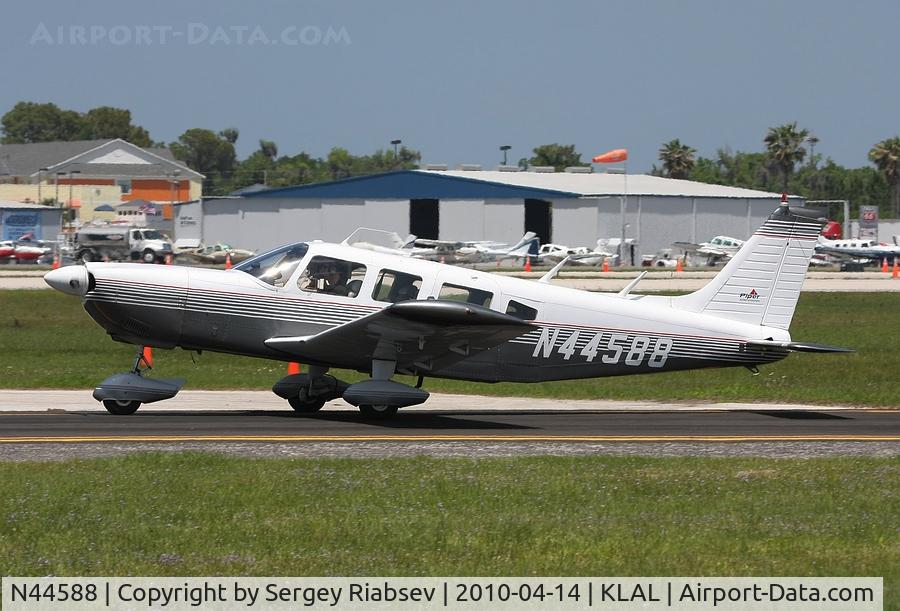 N44588, 1974 Piper PA-32-260 Cherokee Six Cherokee Six C/N 32-7400050, Sun-n-Fun 2010