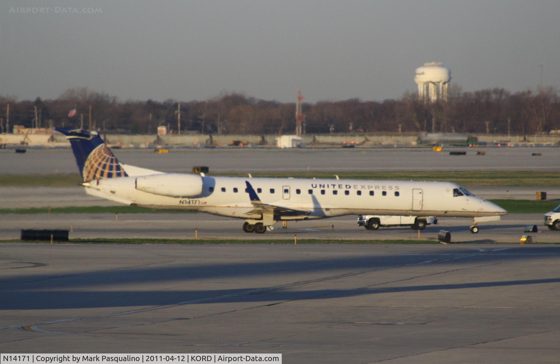 N14171, 2004 Embraer ERJ-145XR (EMB-145XR) C/N 14500859, EMB-145XR