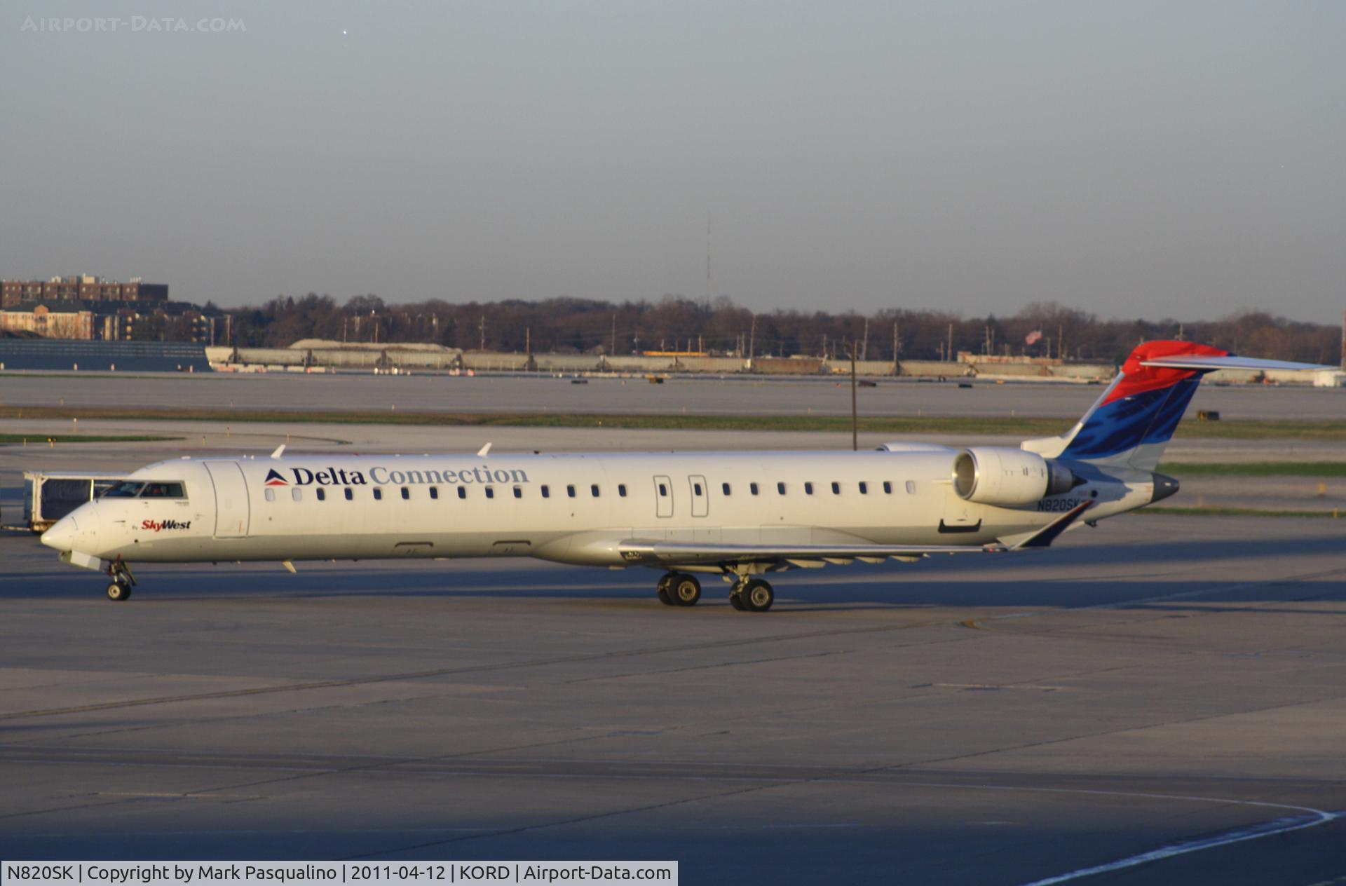 N820SK, 2006 Bombardier CRJ-900ER (CL-600-2D24) C/N 15108, CL600-2D24
