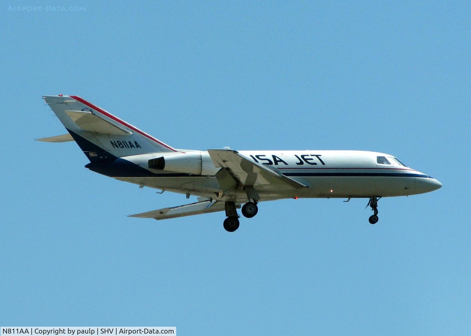 N811AA, 1968 Dassault Falcon (Mystere) 20D C/N 187, Landing at Shreveport Regional.