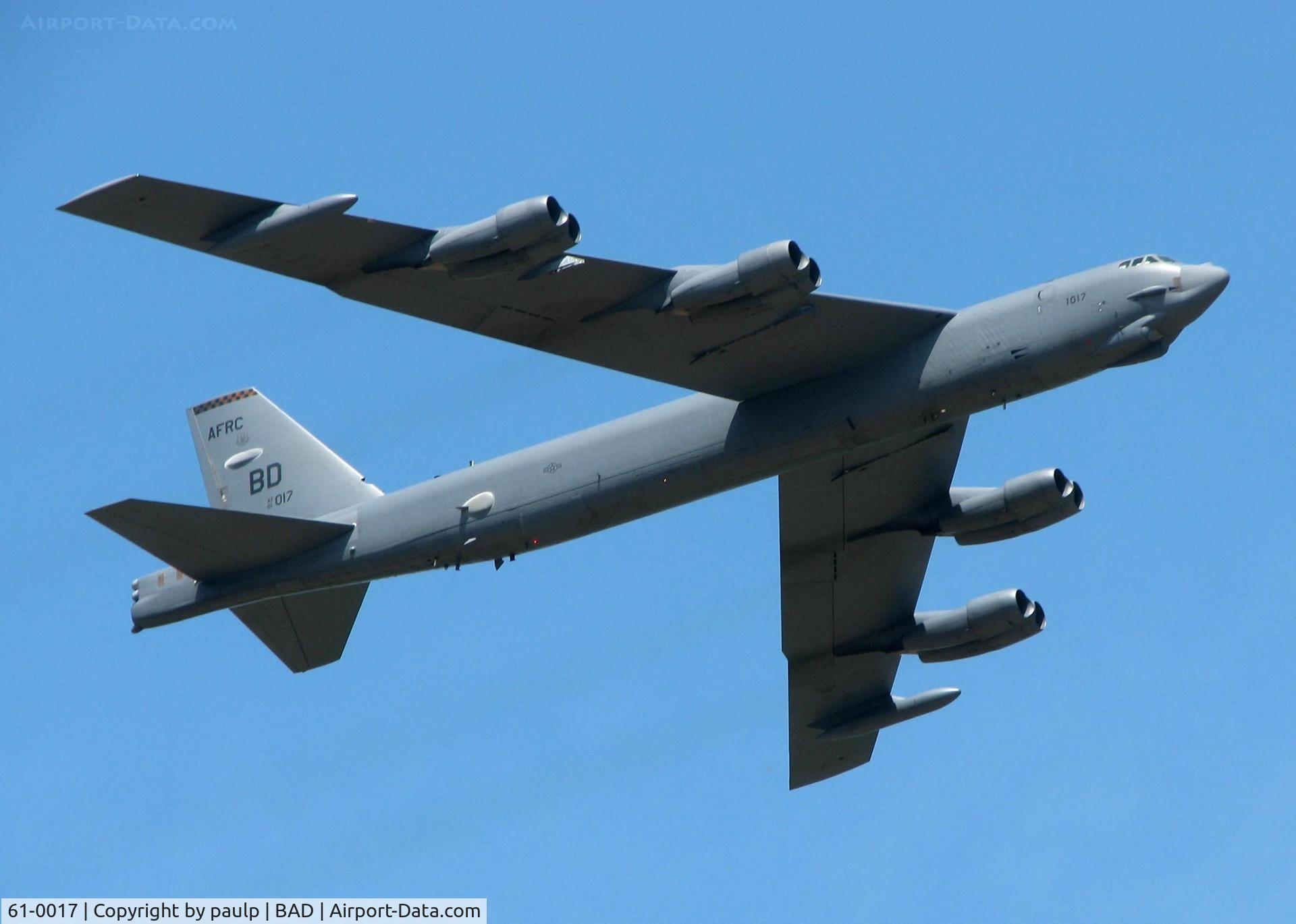 61-0017, 1961 Boeing B-52H Stratofortress C/N 464444, Touch and goes at Barksdale Air Force Base.