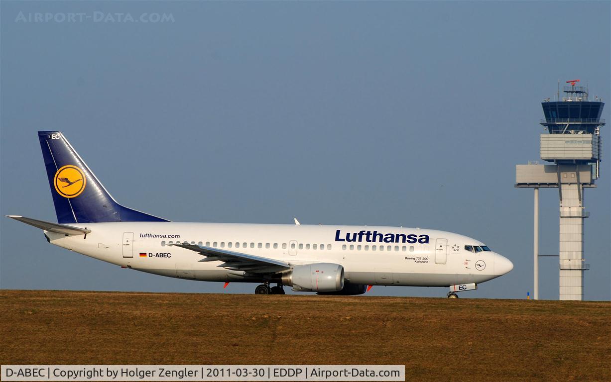 D-ABEC, 1991 Boeing 737-330 C/N 25149, Taxiing in mild morning sun to rwy 26R for a jump to FRA.