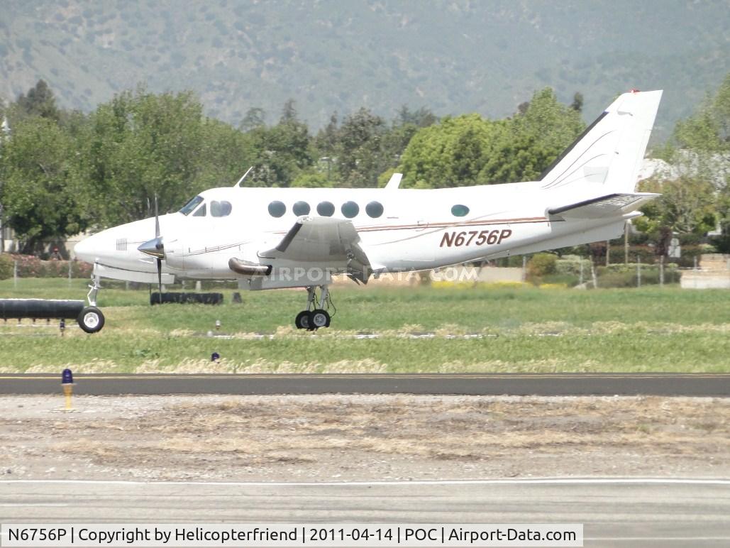 N6756P, 1980 Beech B100 King Air C/N BE-92, Landed and starting to reverse props for slowing down