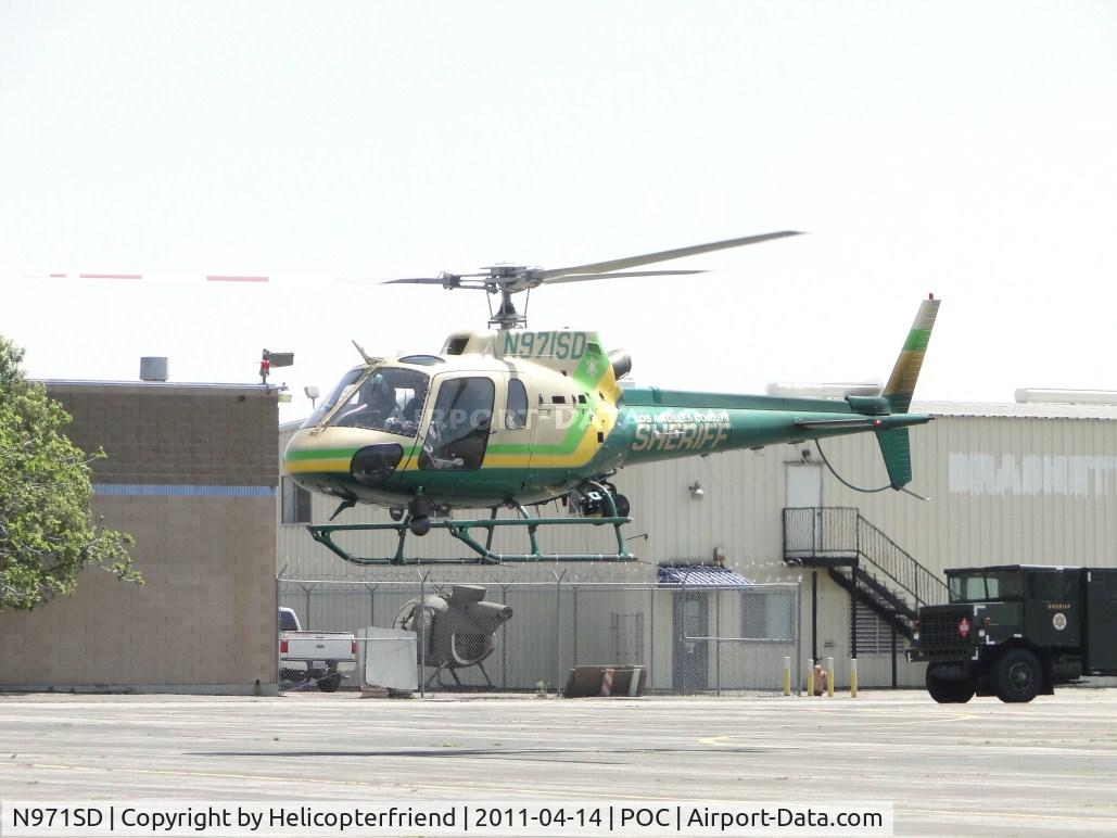 N971SD, 2003 Eurocopter AS-350B-2 Ecureuil C/N 3747, Lifting off waiting permission to go westbound from taxiway Sierra