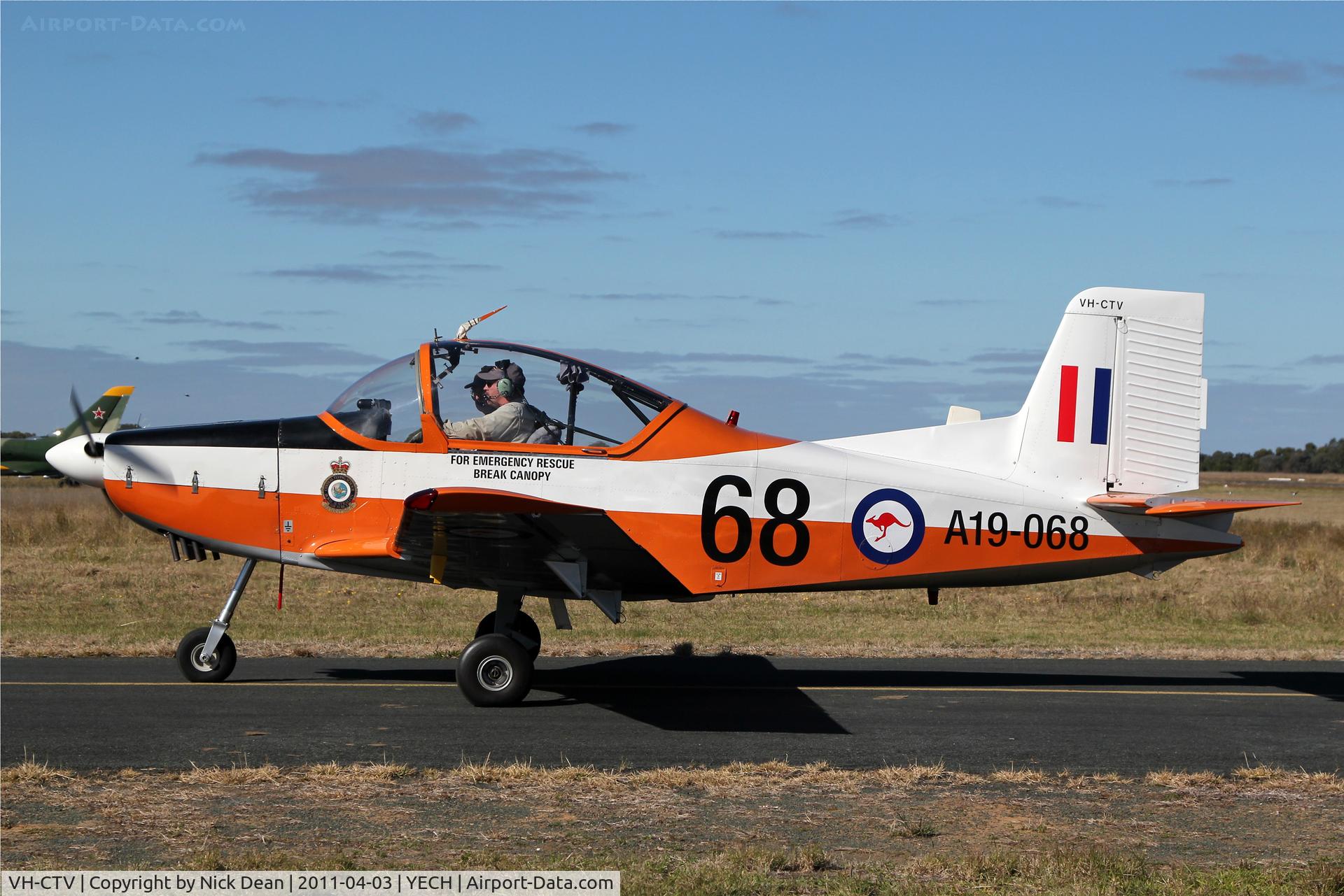 VH-CTV, 1981 New Zealand CT-4A Airtrainer C/N 068, YECH AAAA National fly in 2011