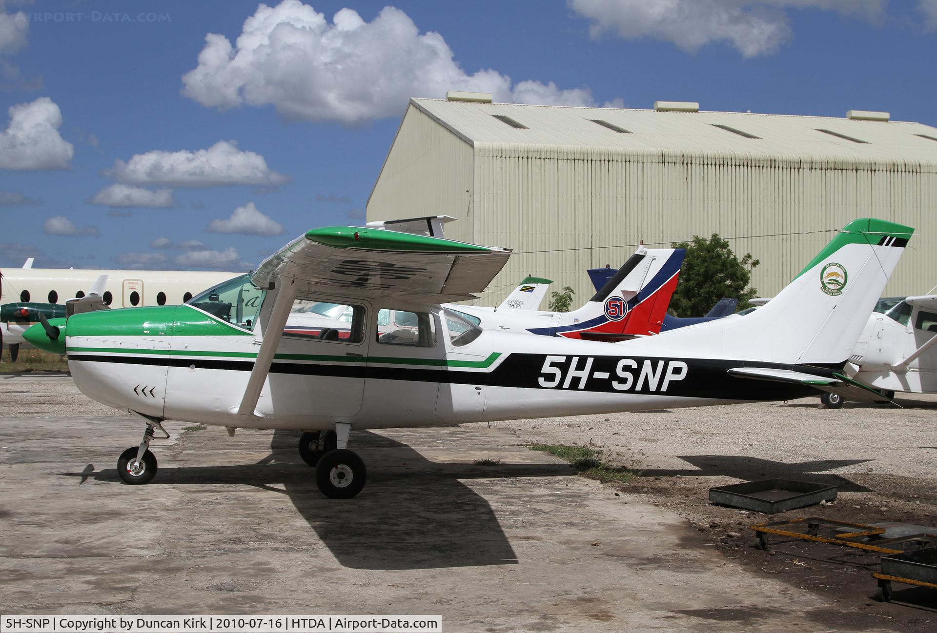 5H-SNP, 1962 Cessna 182F Skylane C/N 182-54567, Tanzanian National Parks Cessna 182