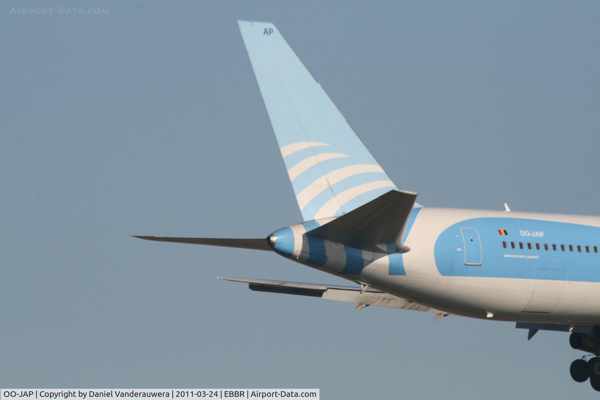 OO-JAP, 2001 Boeing 767-38E/ER C/N 30840, Flight JAF304