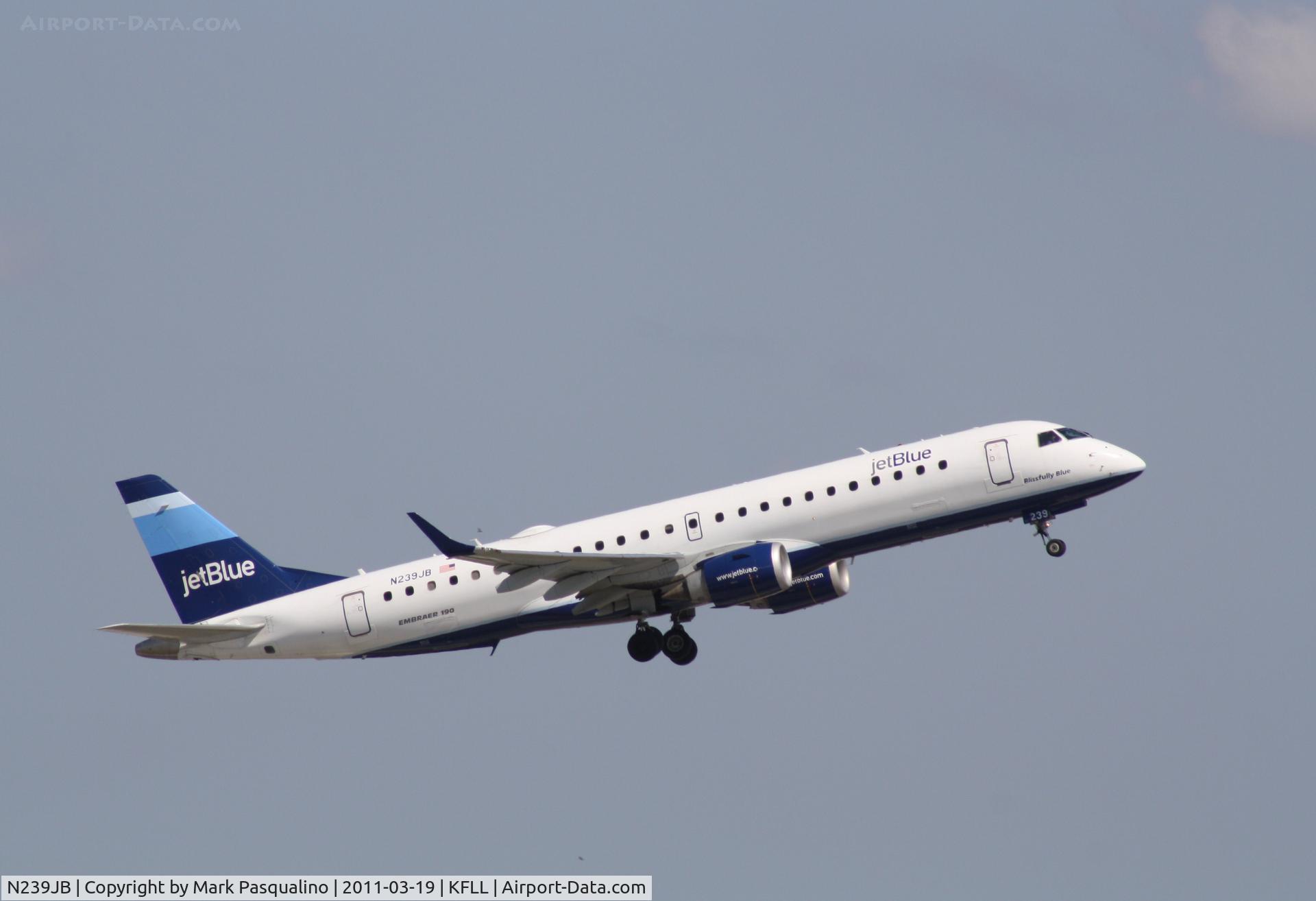 N239JB, 2006 Embraer 190AR (ERJ-190-100IGW) C/N 19000040, ERJ 190-100 IGW