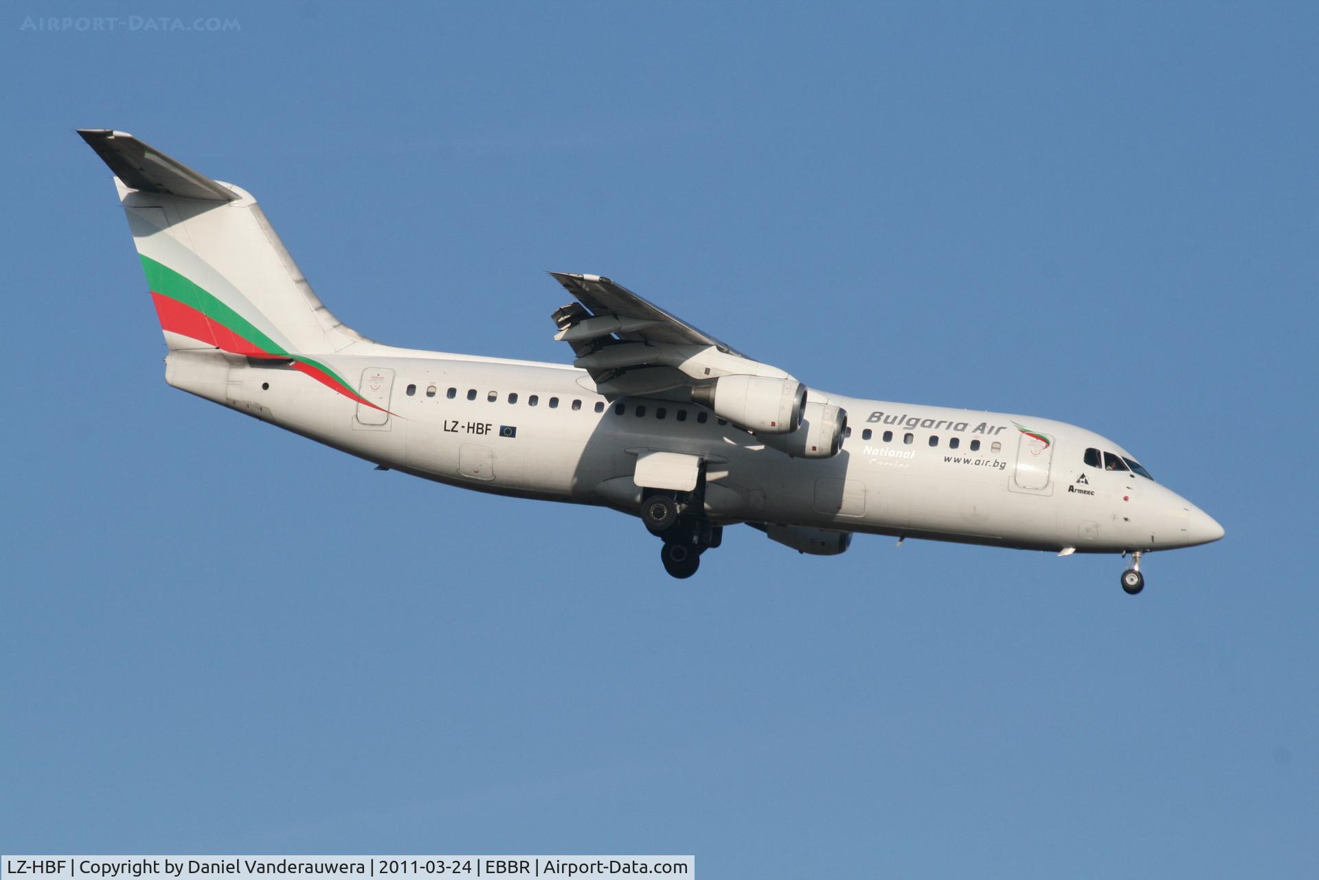 LZ-HBF, 1990 British Aerospace BAe.146-200 C/N E3159, Flight FB405 is arriving to RWY 02