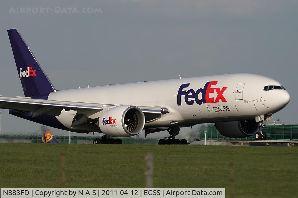 N883FD, 2010 Boeing 777-FHT C/N 39285, Arriving as FDX2