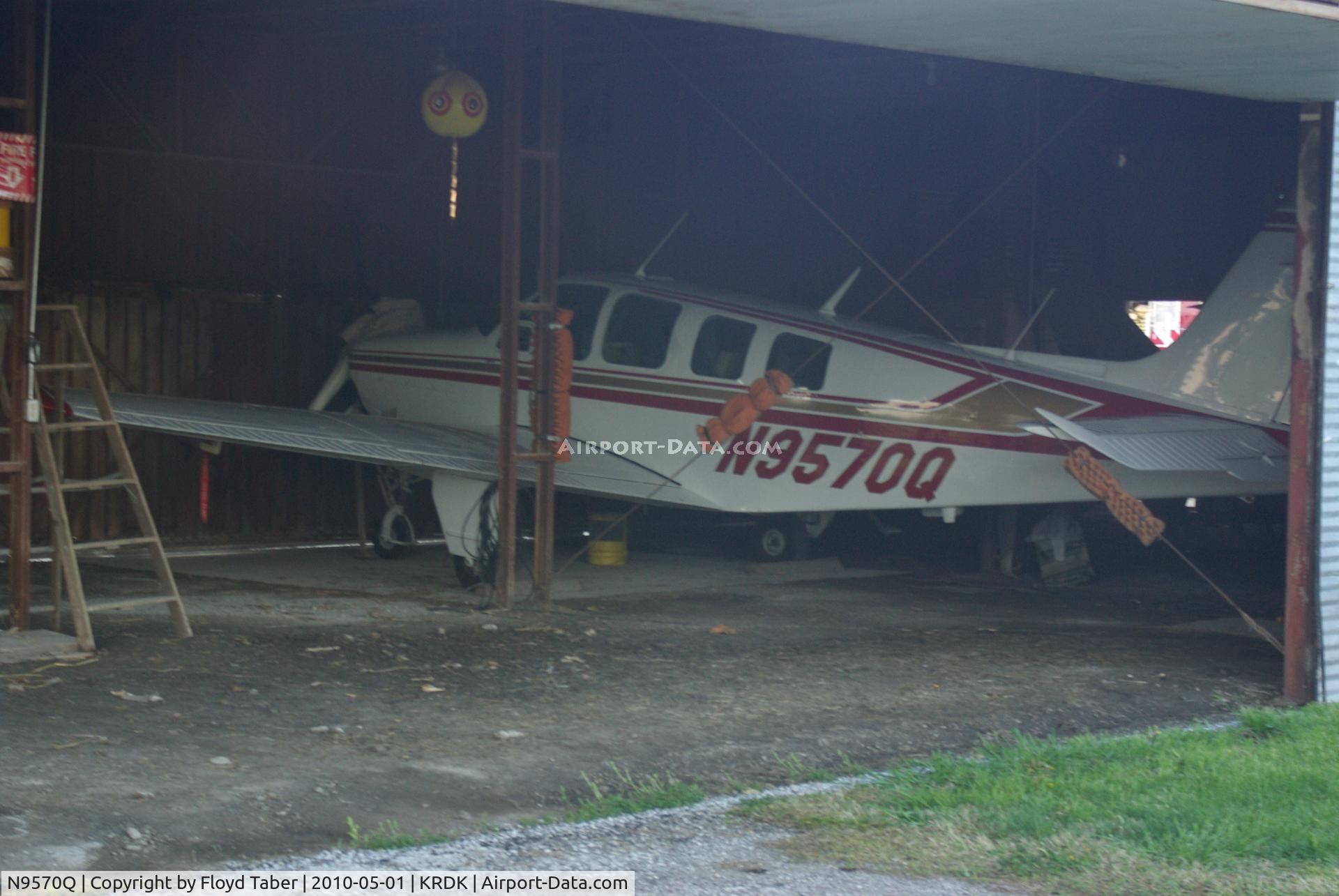 N9570Q, 1968 Beech 36 Bonanza C/N E-18, In Hangar at Red Oak