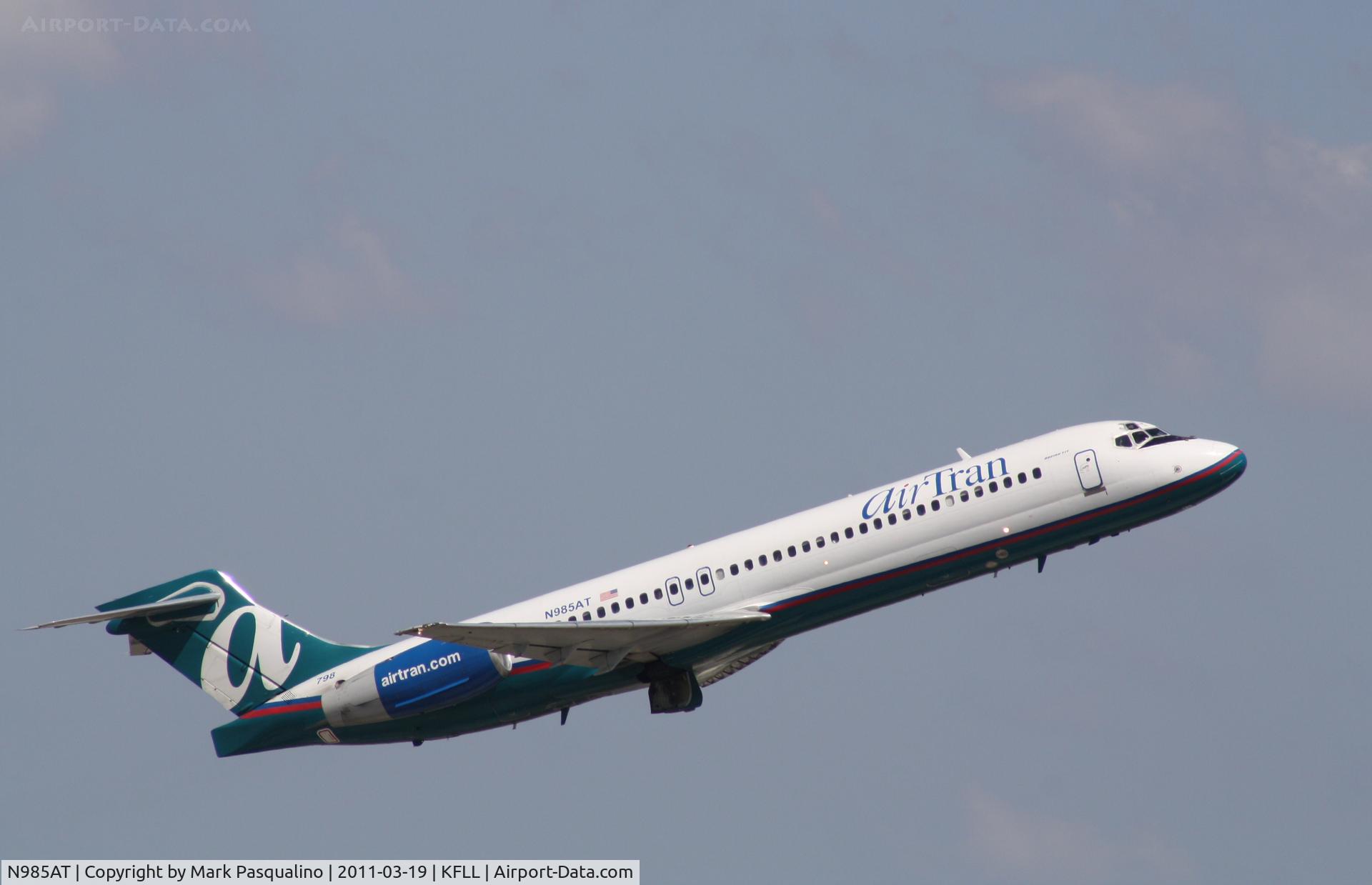 N985AT, 2001 Boeing 717-200 C/N 55090, Boeing 717-200