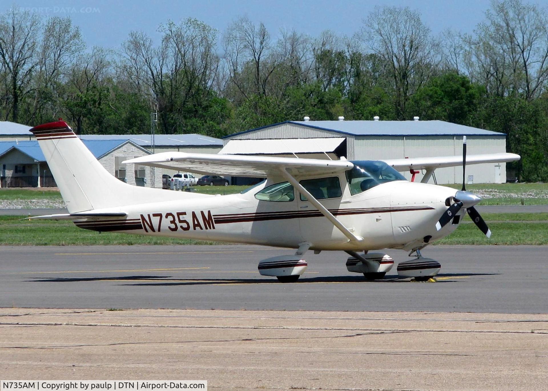 N735AM, 1976 Cessna 182Q Skylane C/N 18265271, At Downtown Shreveport.