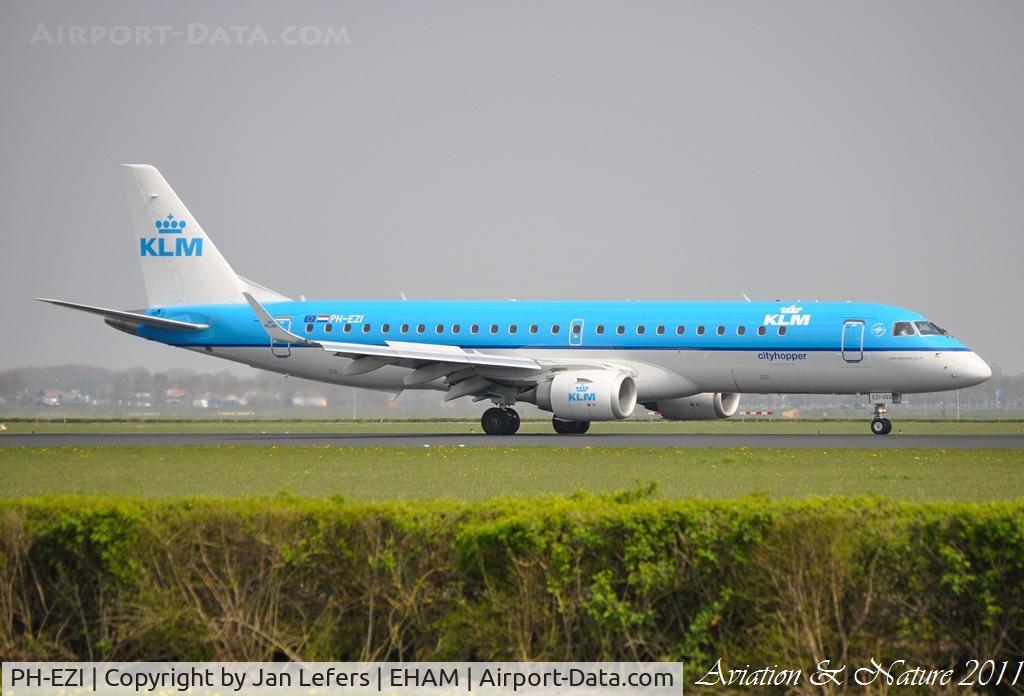 PH-EZI, 2009 Embraer 190LR (ERJ-190-100LR) C/N 19000322, KLM Cityhopper