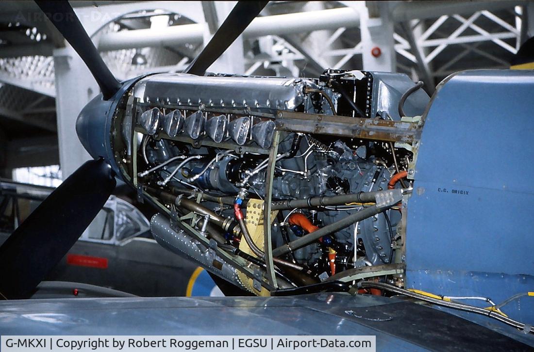 G-MKXI, 1944 Supermarine 365 Spitfire PR.XI C/N 6S/504719, G-MKXI R in PRU blue.OFMC 1995.