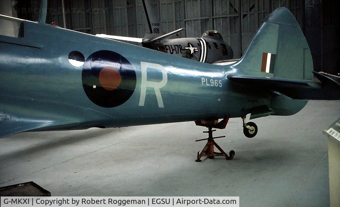 G-MKXI, 1944 Supermarine 365 Spitfire PR.XI C/N 6S/504719, G-MKXI R in PRU blue.OFMC 1995.