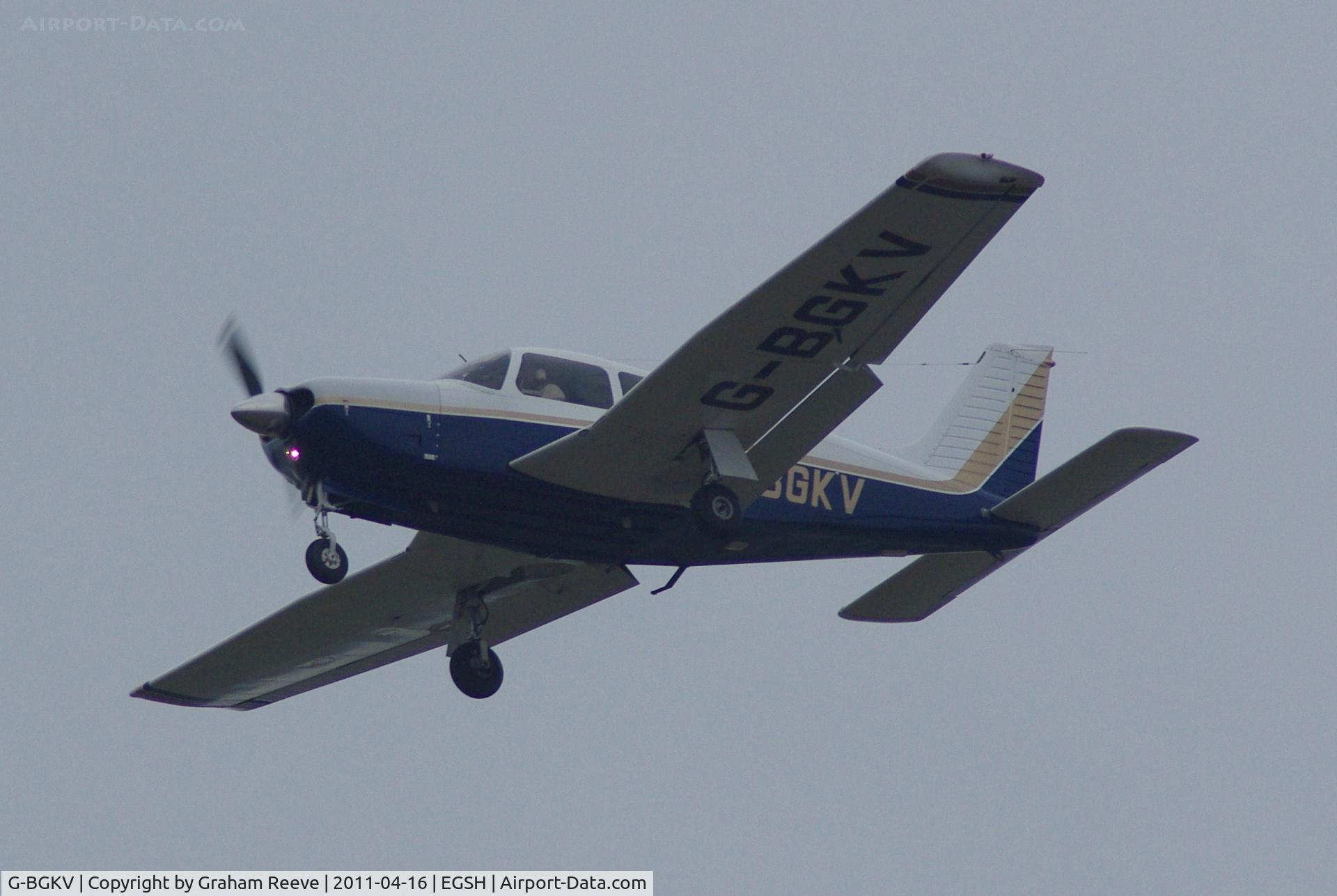 G-BGKV, 1977 Piper PA-28R-201 Cherokee Arrow III C/N 28R-7737156, Landing at Norwich.