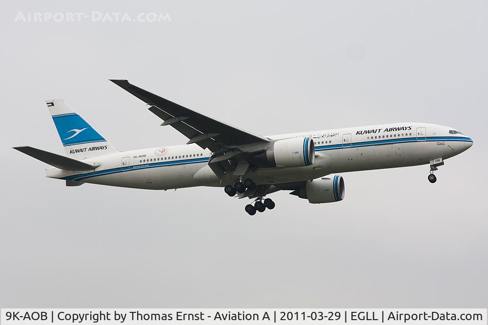 9K-AOB, 1998 Boeing 777-269/ER C/N 28744, finals 09L