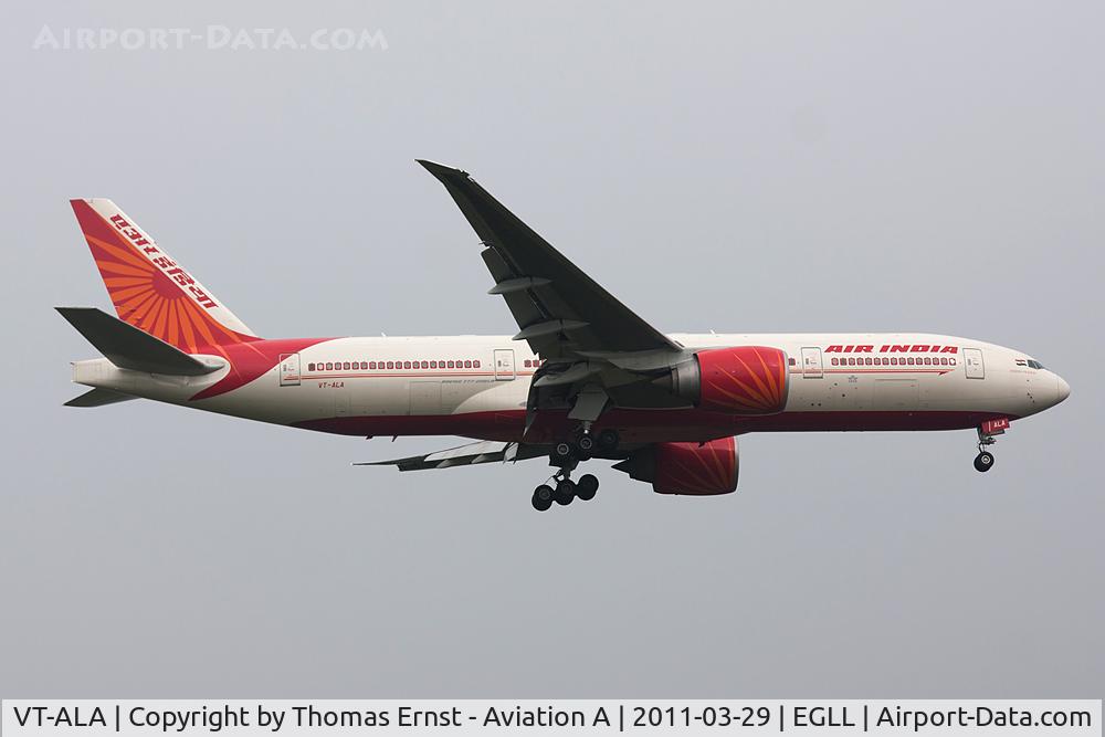 VT-ALA, 2007 Boeing 777-237/LR C/N 36300, finals 09L