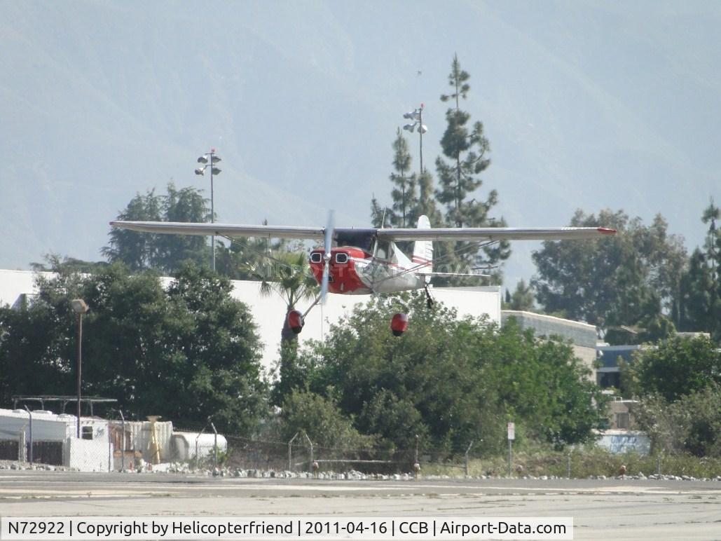 N72922, 1946 Cessna 140 C/N 10120, Landing on runway 24