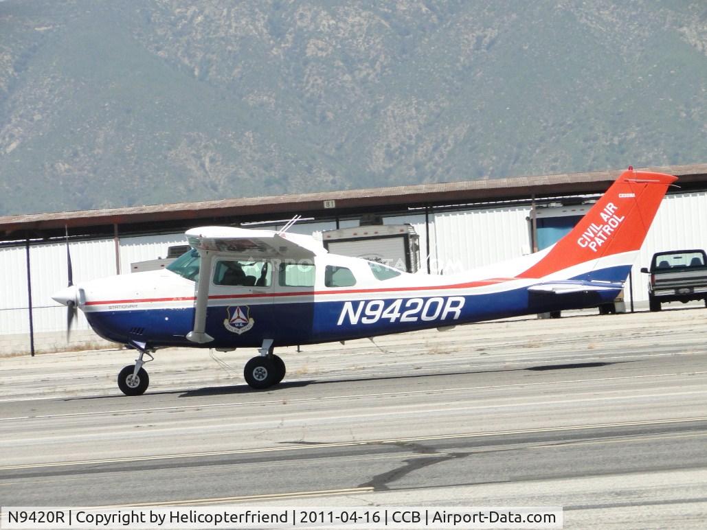 N9420R, 1985 Cessna U206G Stationair C/N U20606860, Taking off westbound on runway 24