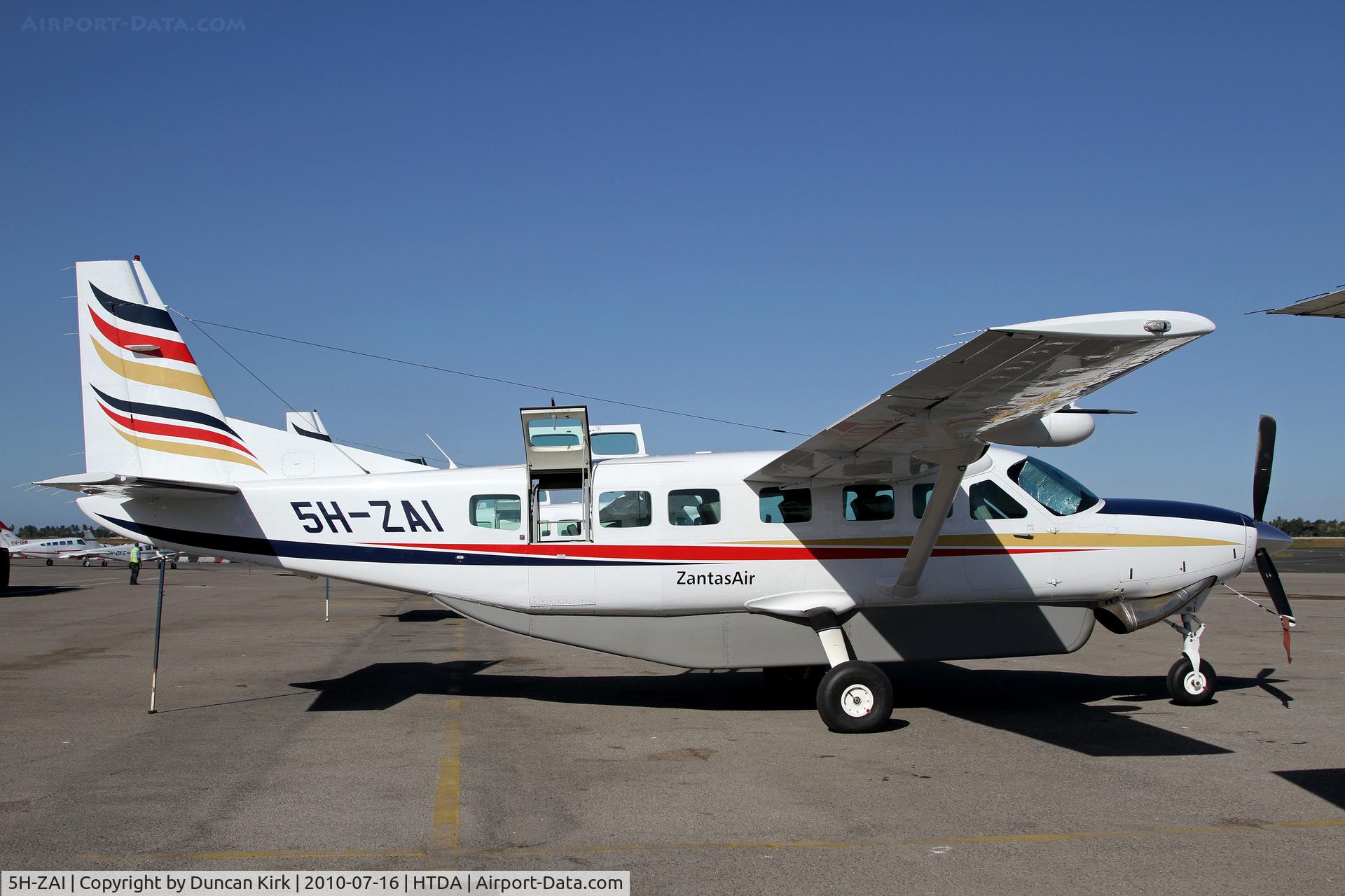 5H-ZAI, Cessna 208B Caravan 1 C/N 208B2031, Commuter terminal ramp shot
