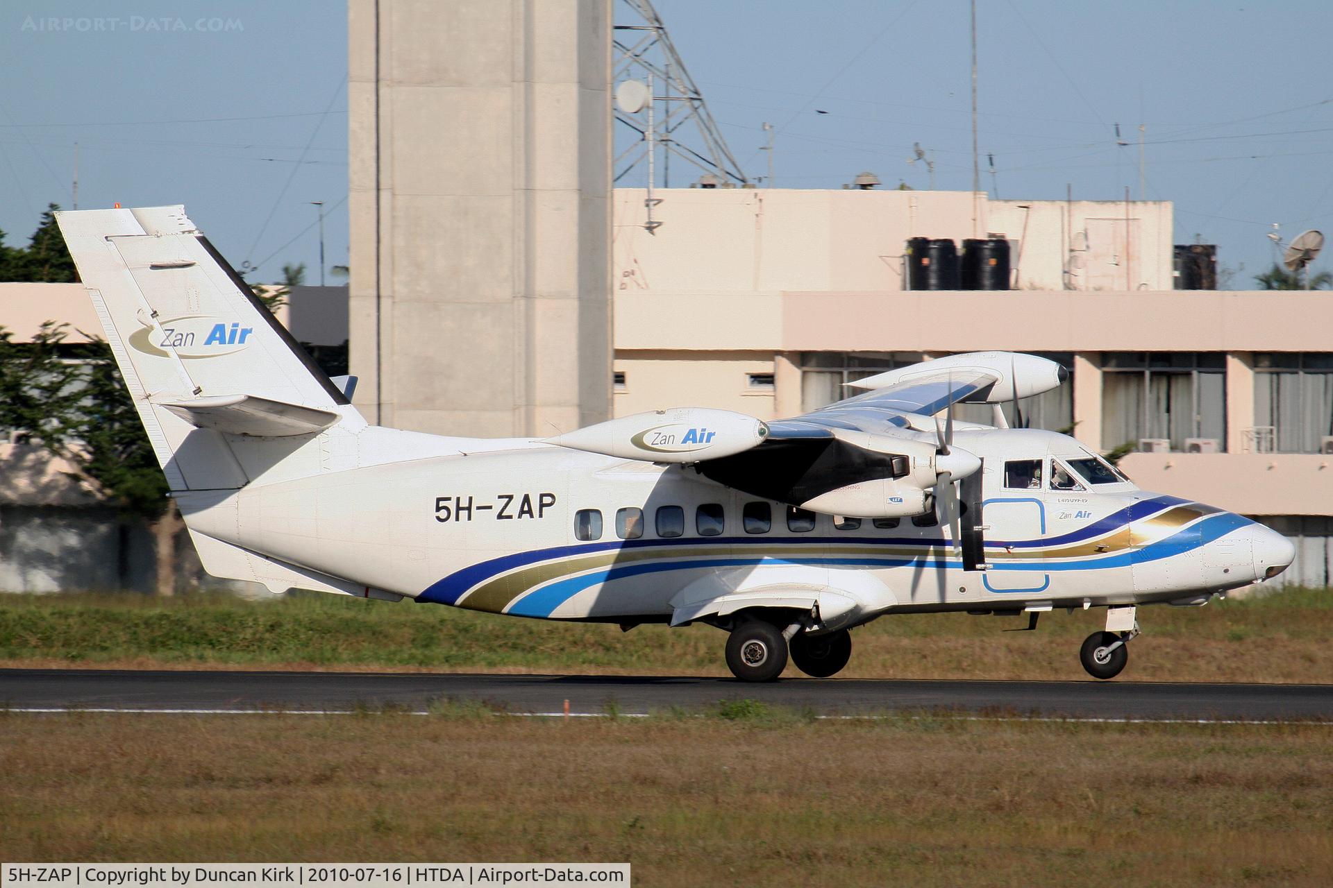 5H-ZAP, 1987 Let L-410UVP-E9 Turbolet C/N 871824, Taking off at Dar Es Salaam