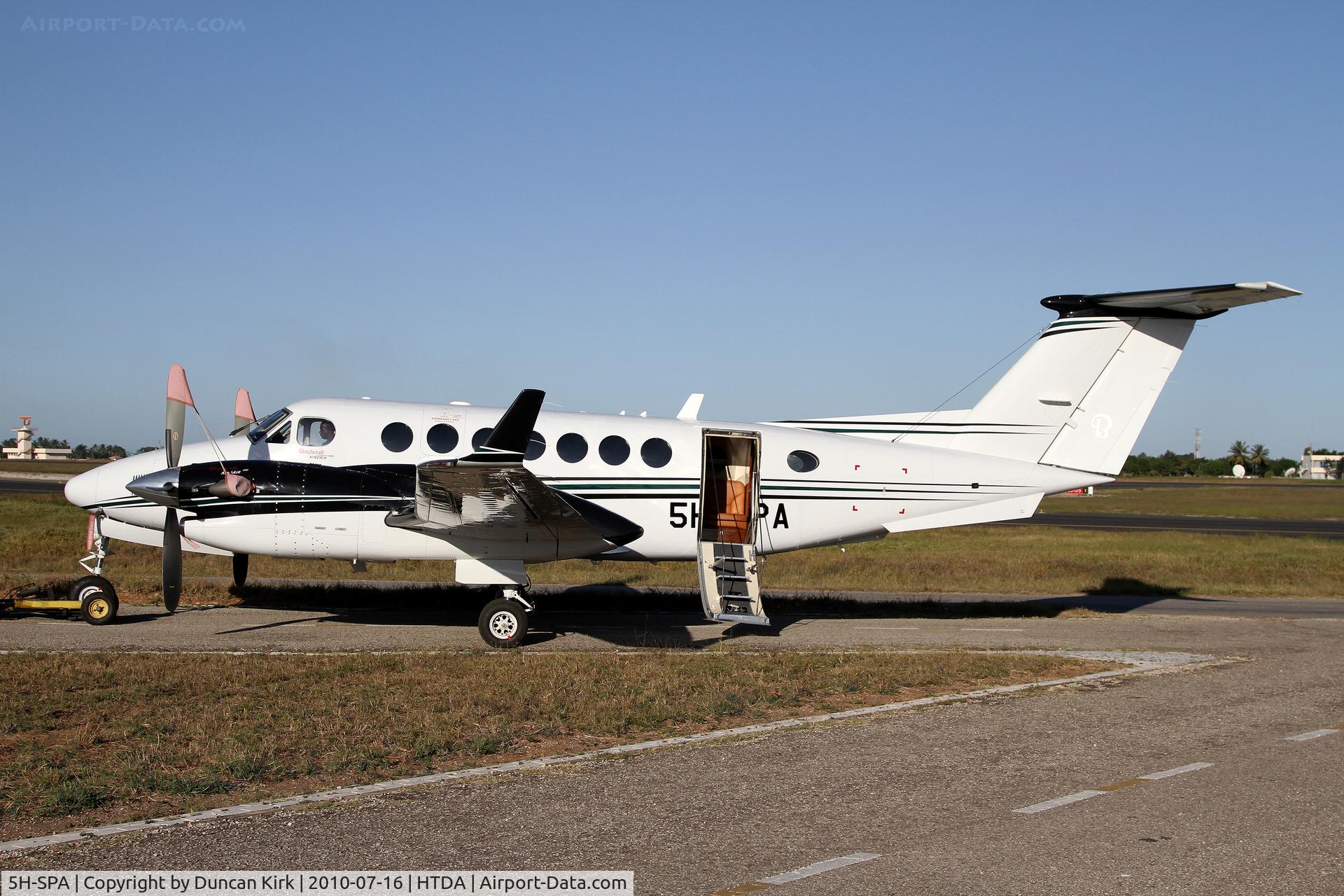 5H-SPA, 2008 Beech B350 C/N FL-599, Recently registered Beech 350