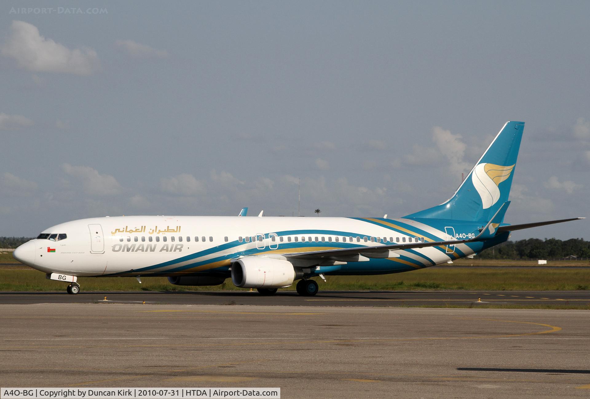 A4O-BG, 2009 Boeing 737-8FZ C/N 29664, Taxiing in