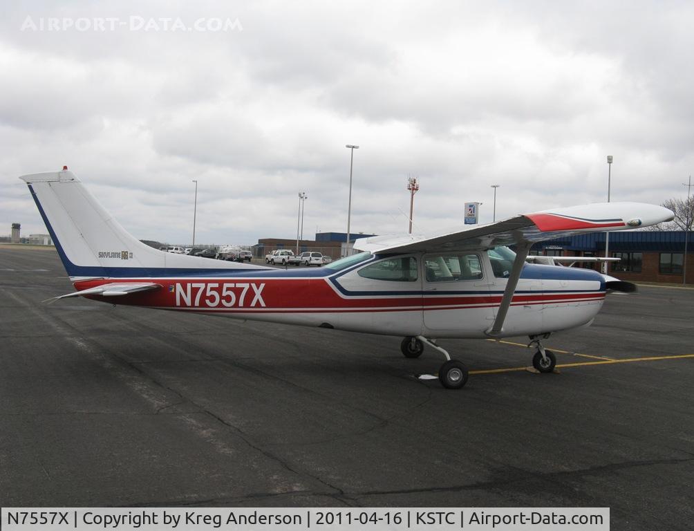 N7557X, 1977 Cessna R182 Skylane RG C/N R18200099, Cessna R182 Skylane at SCSU Airport Day.