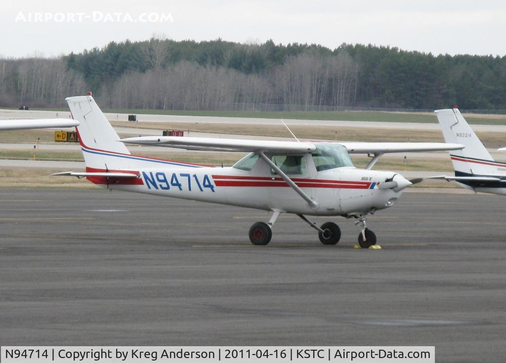 N94714, 1983 Cessna 152 C/N 15285771, Cessna 152 on the line.