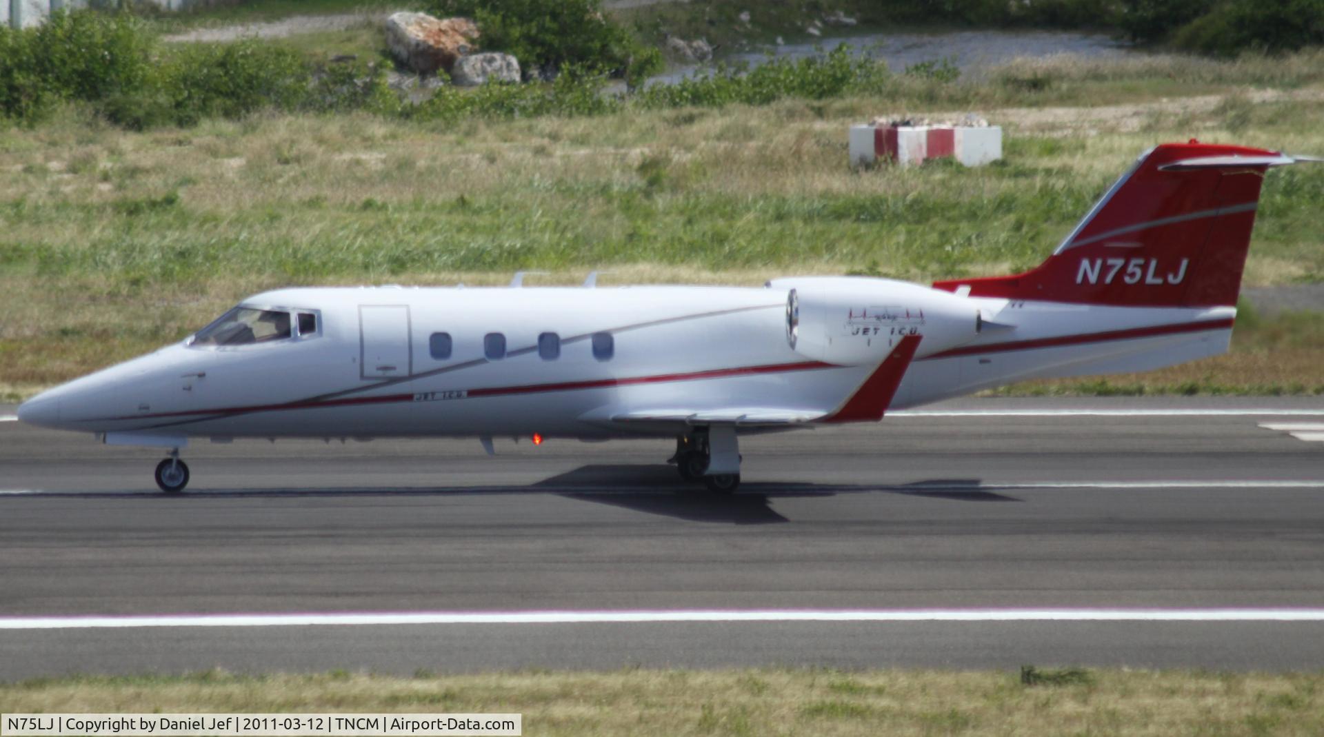 N75LJ, 1983 Gates Learjet 55 C/N 55-065, N75LJ departing TNCM
