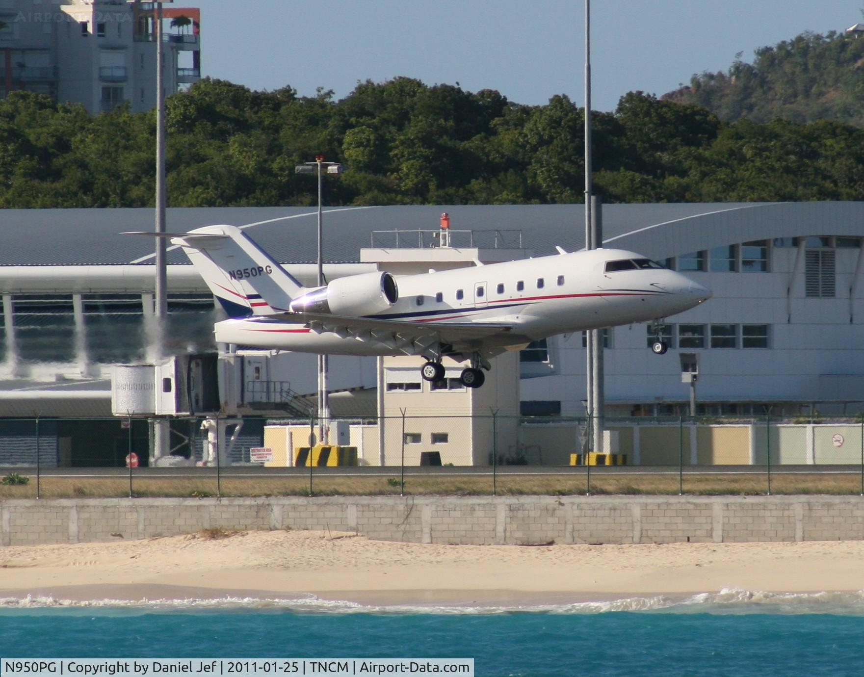 N950PG, 2003 Bombardier Challenger 604 (CL-600-2B16) C/N 5575, N950PG departing TNCM